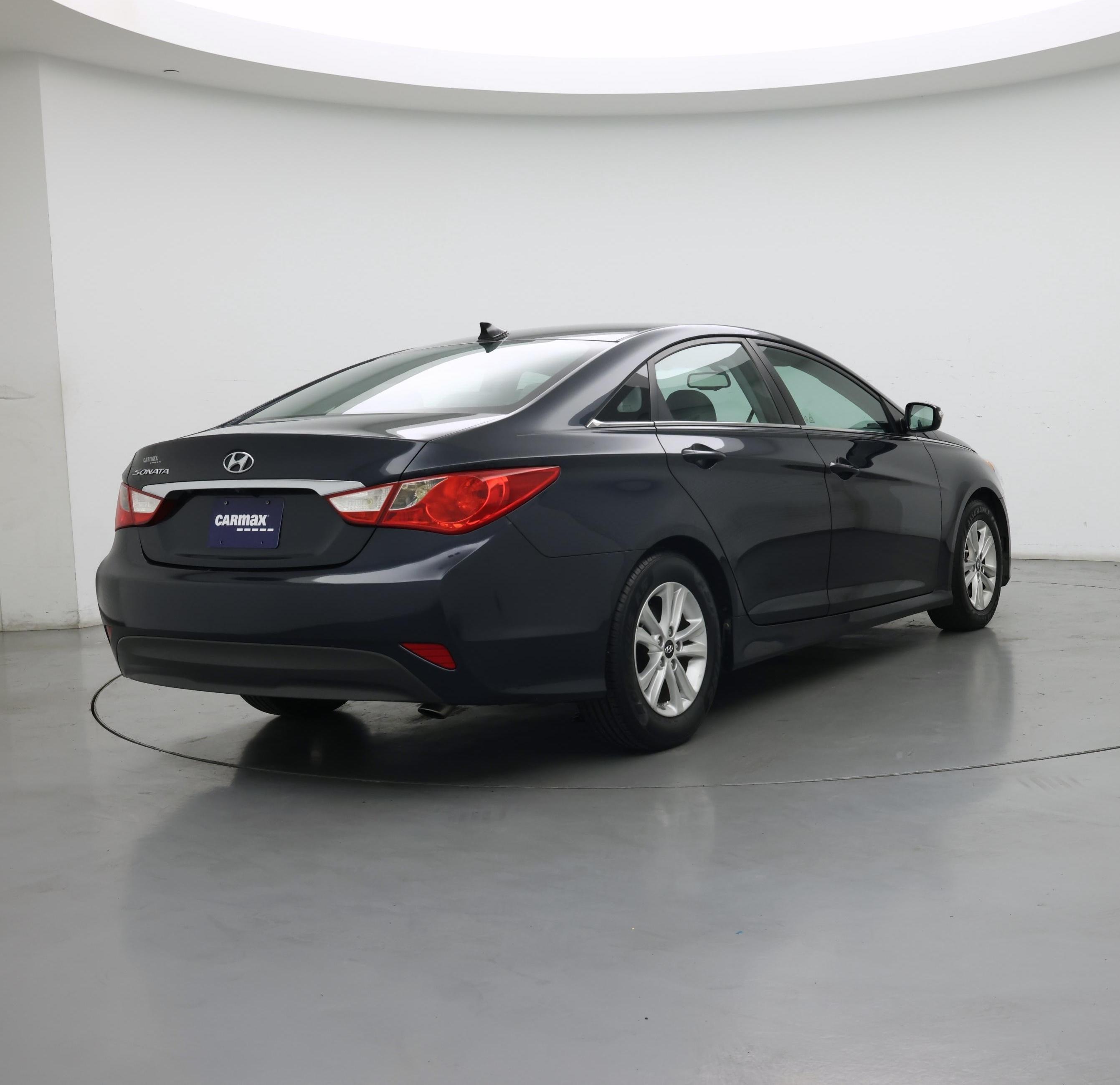 Thumbnail: 2014 Hyundai Sonata - 8