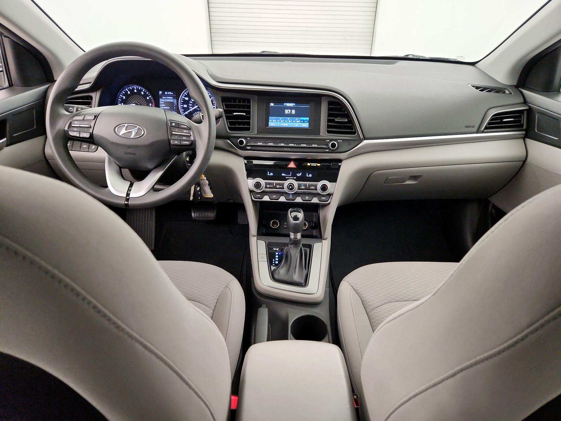 Thumbnail: 2020 Hyundai Elantra - 9
