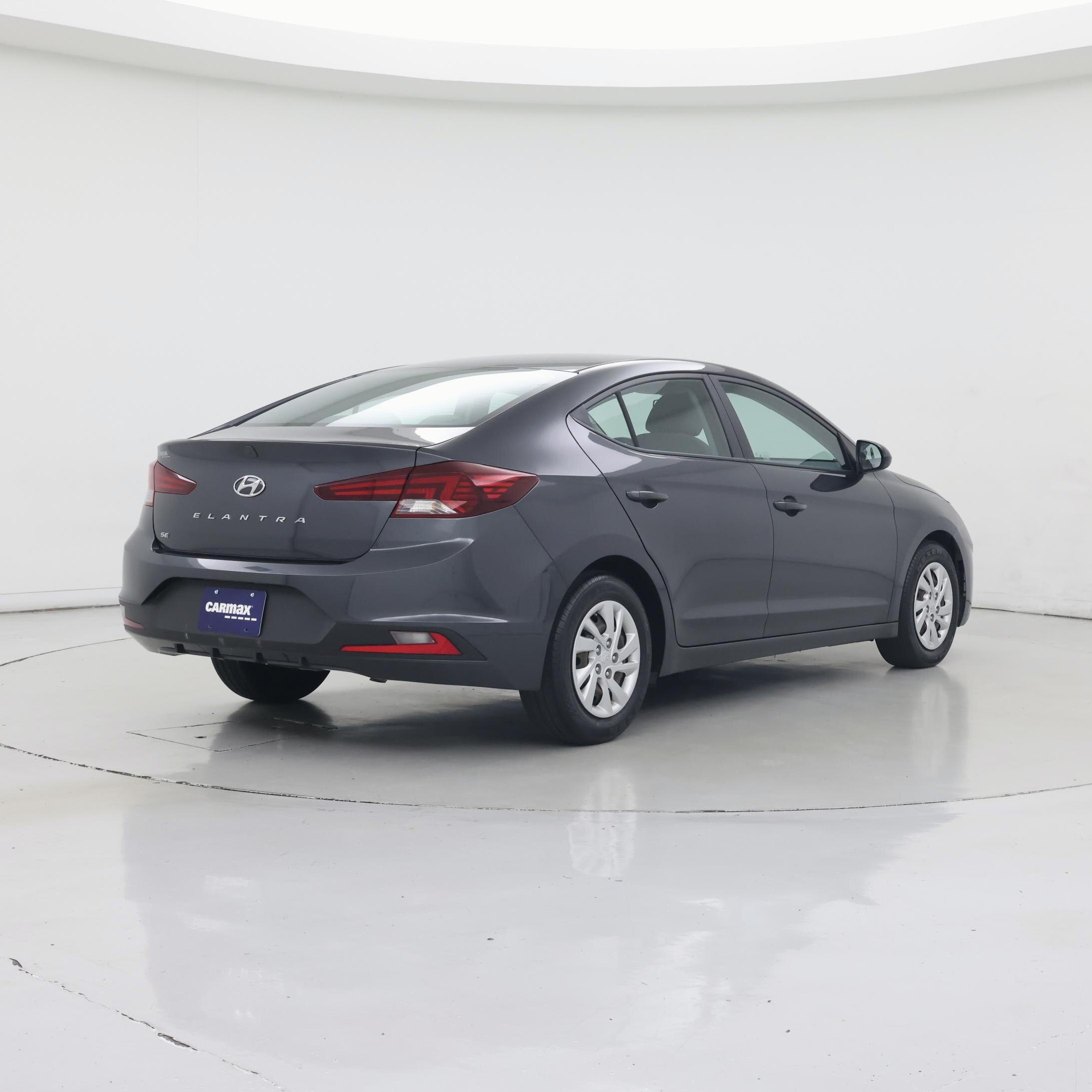 Thumbnail: 2020 Hyundai Elantra - 8