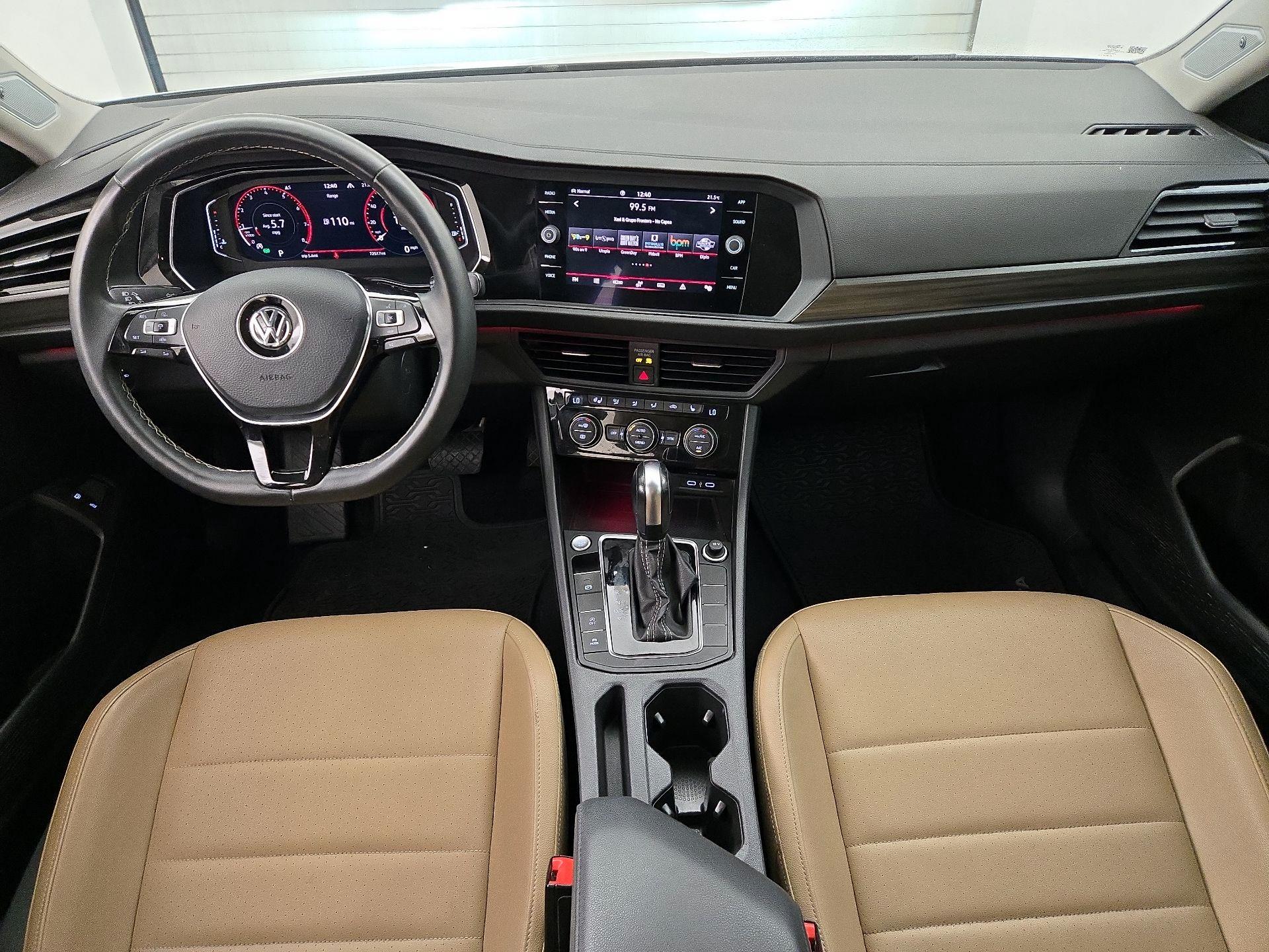 Thumbnail: 2021 Volkswagen Jetta - 9