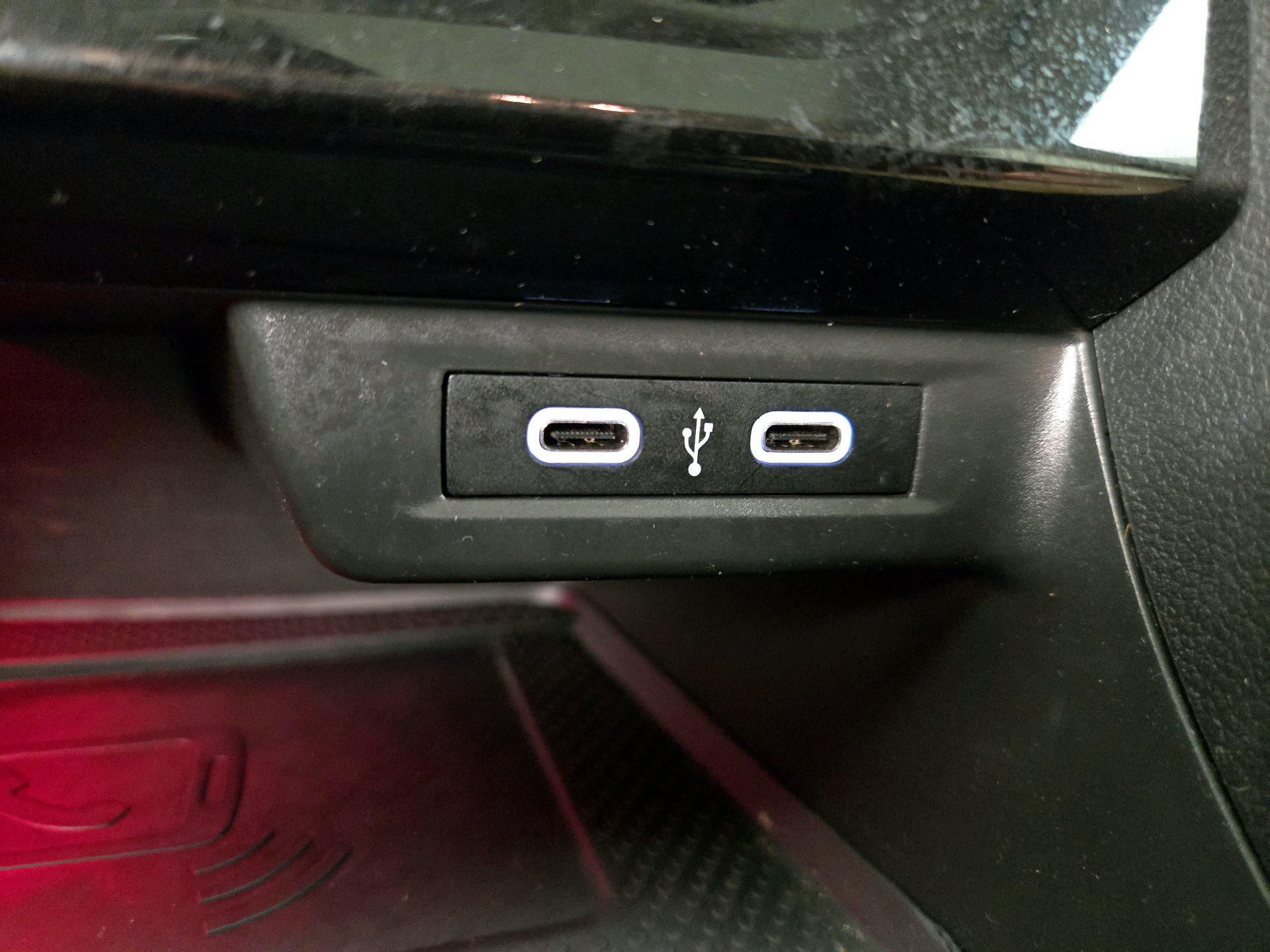 Thumbnail: 2021 Volkswagen Jetta - 18