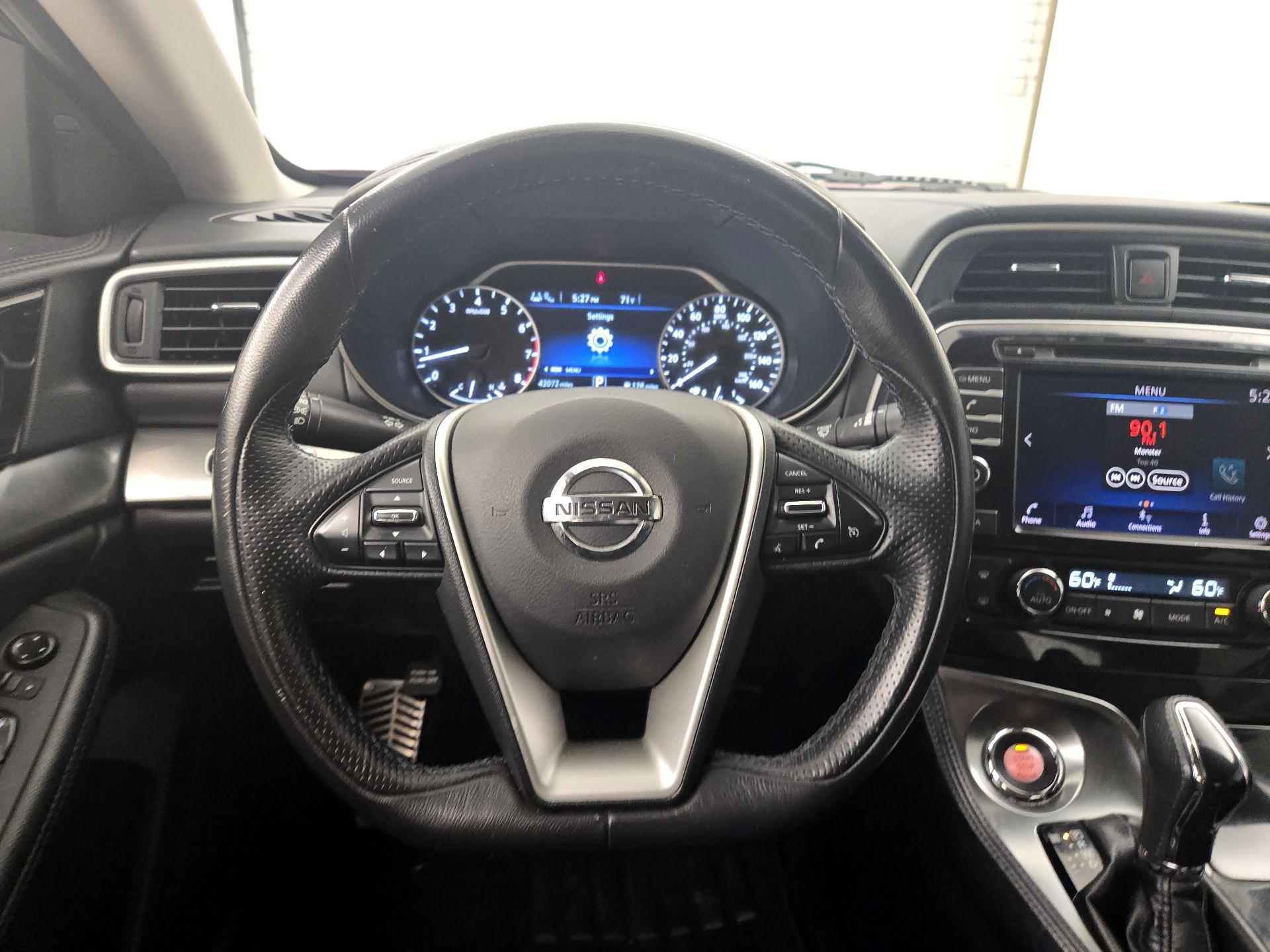 Thumbnail: 2020 Nissan Maxima - 10