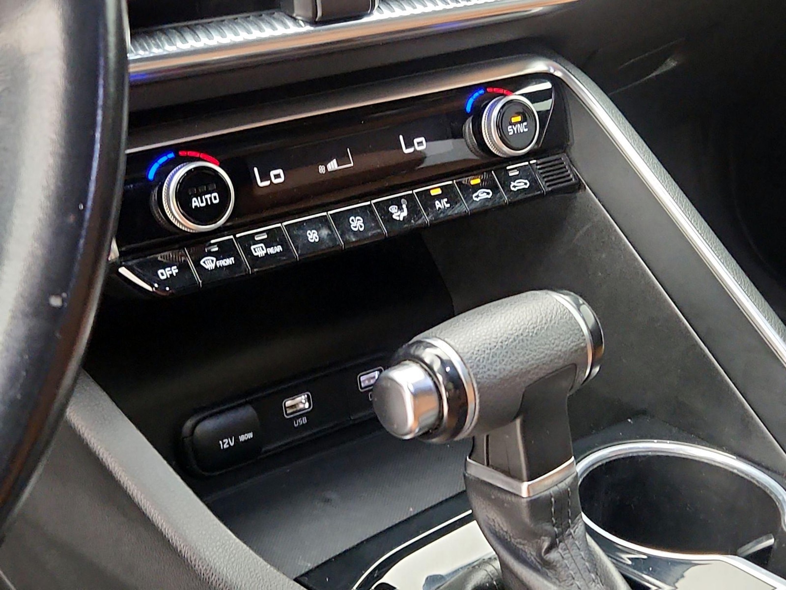 2024 Kia K5 GT - Photo 18