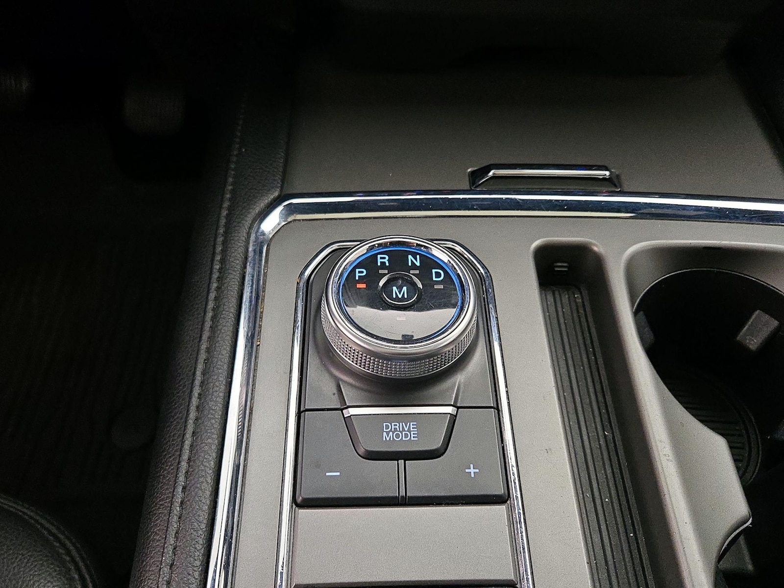 2020 Ford Expedition XLT - Photo 19