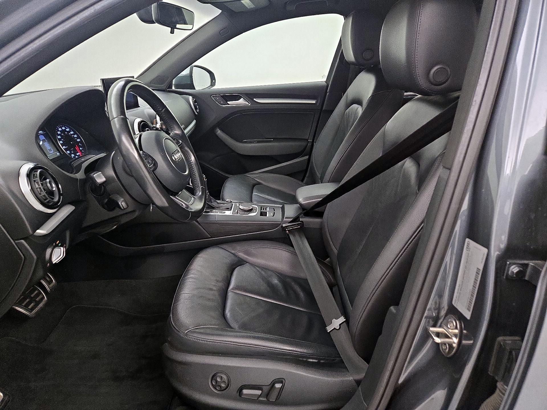 Thumbnail: 2016 Audi A3 - 11