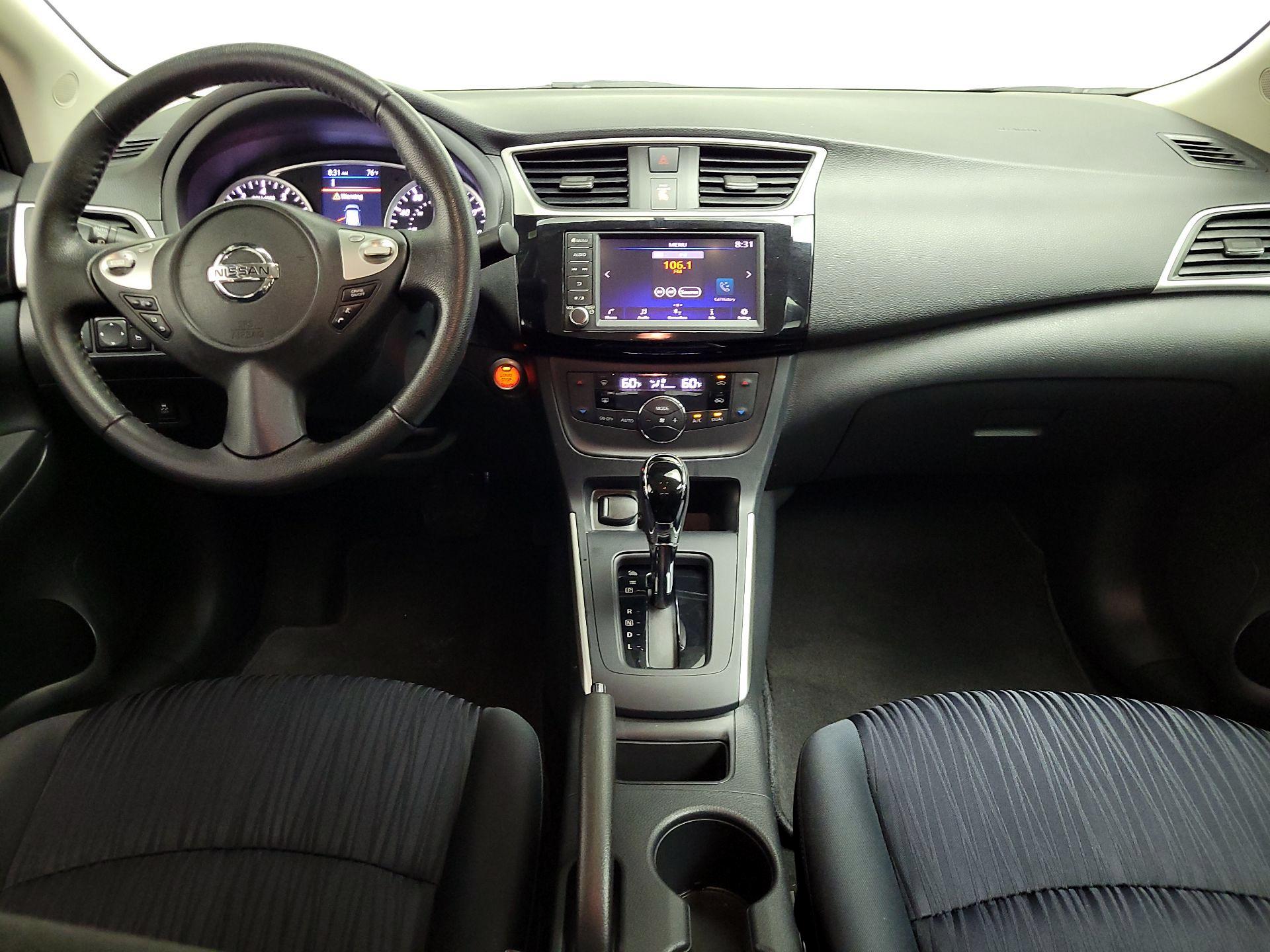 Thumbnail: 2019 Nissan Sentra - 9