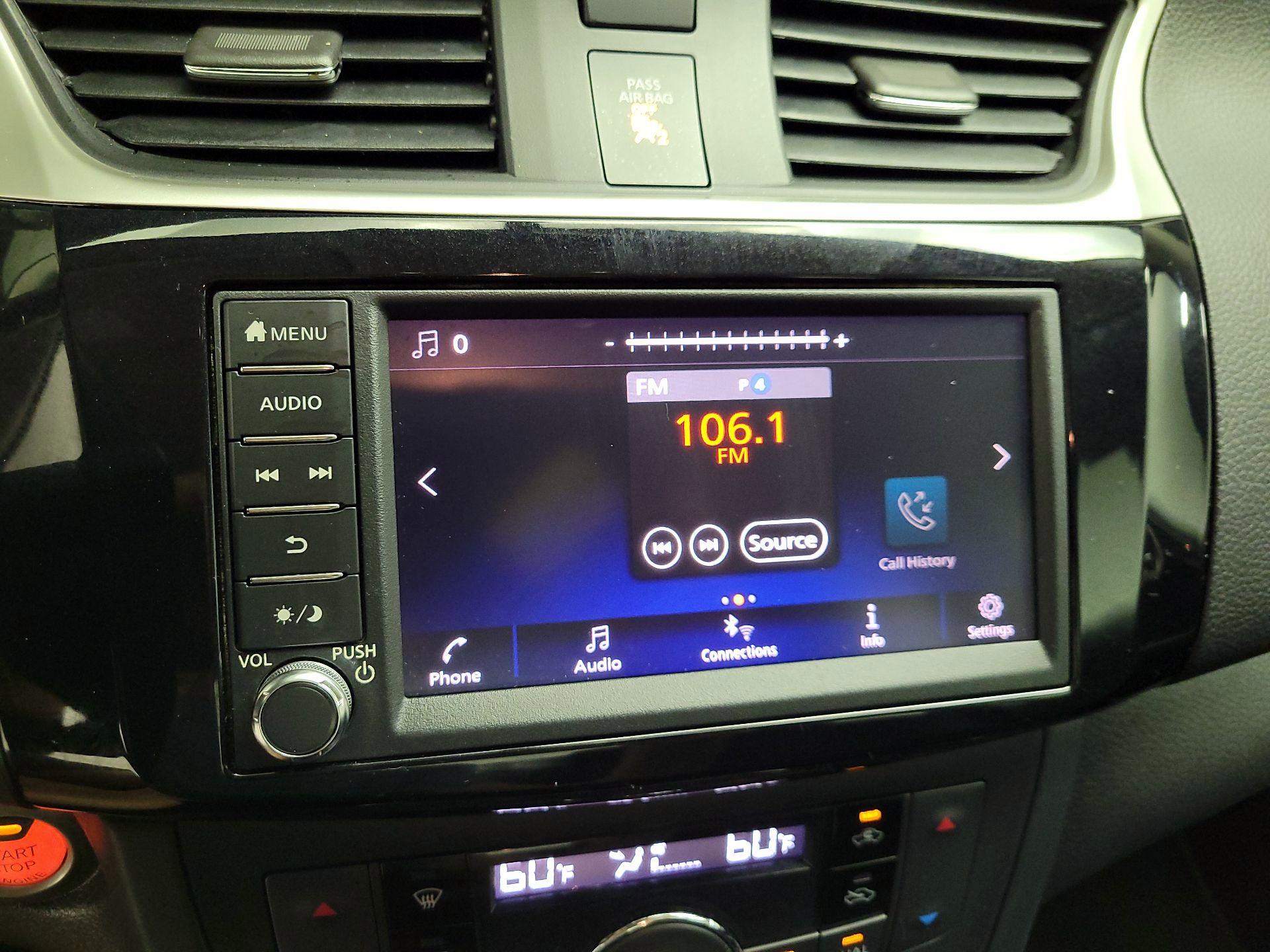 Thumbnail: 2019 Nissan Sentra - 15