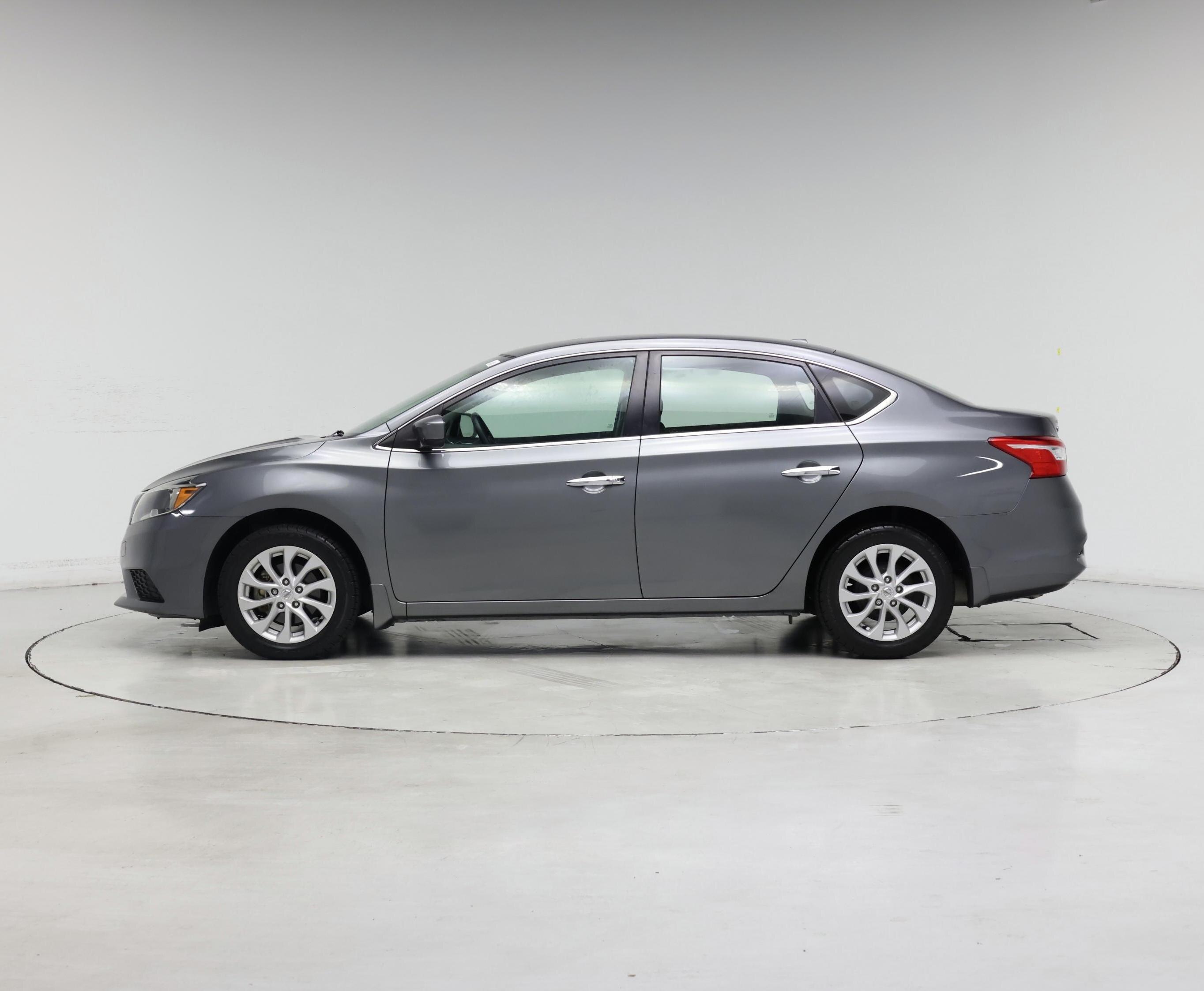 Thumbnail: 2019 Nissan Sentra - 3