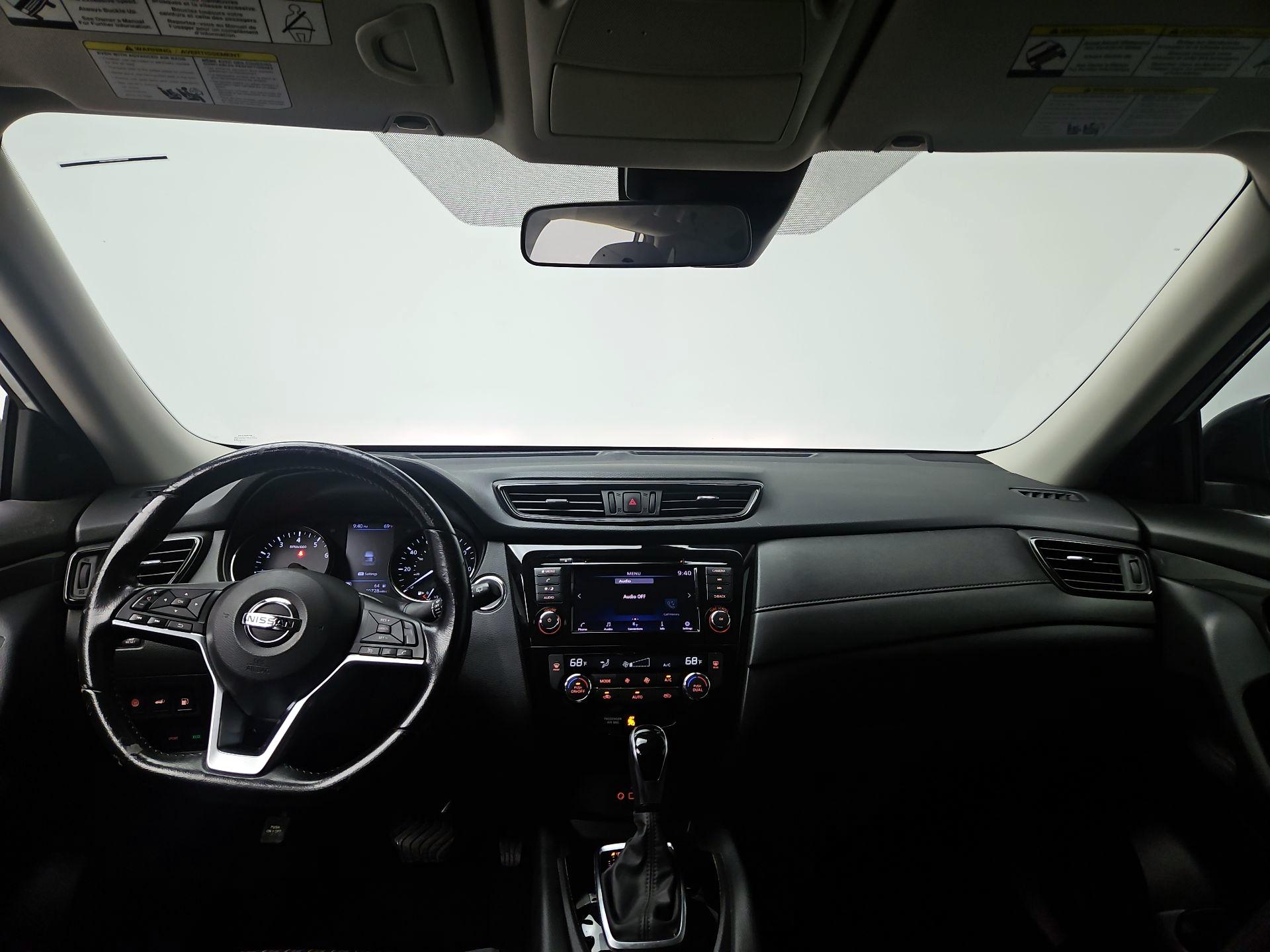 Thumbnail: 2020 Nissan Rogue - 9