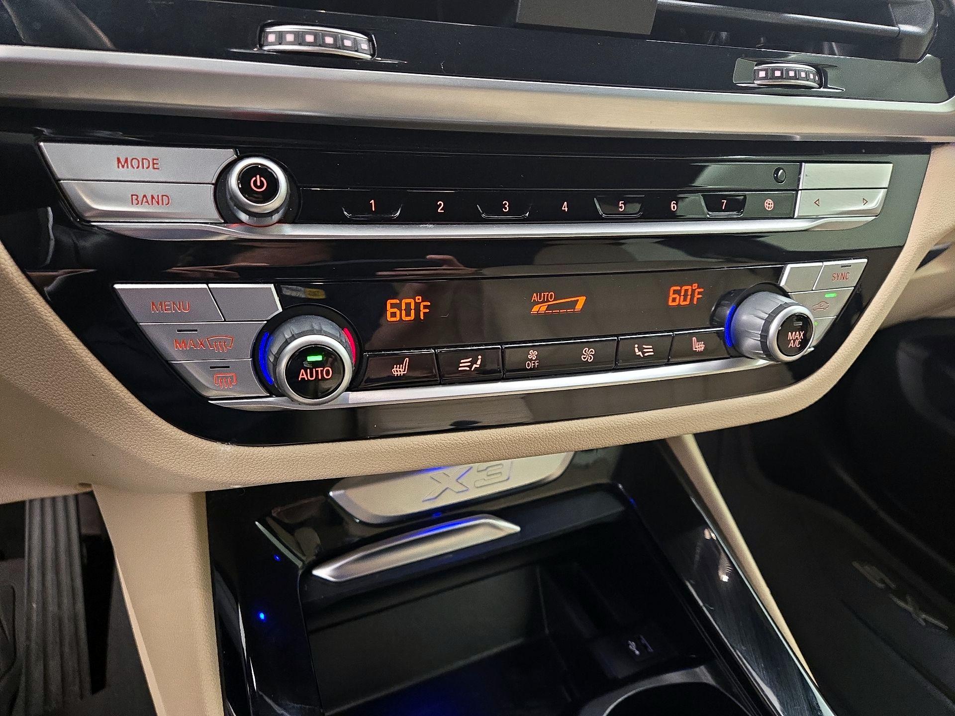 Thumbnail: 2021 BMW X3 - 17