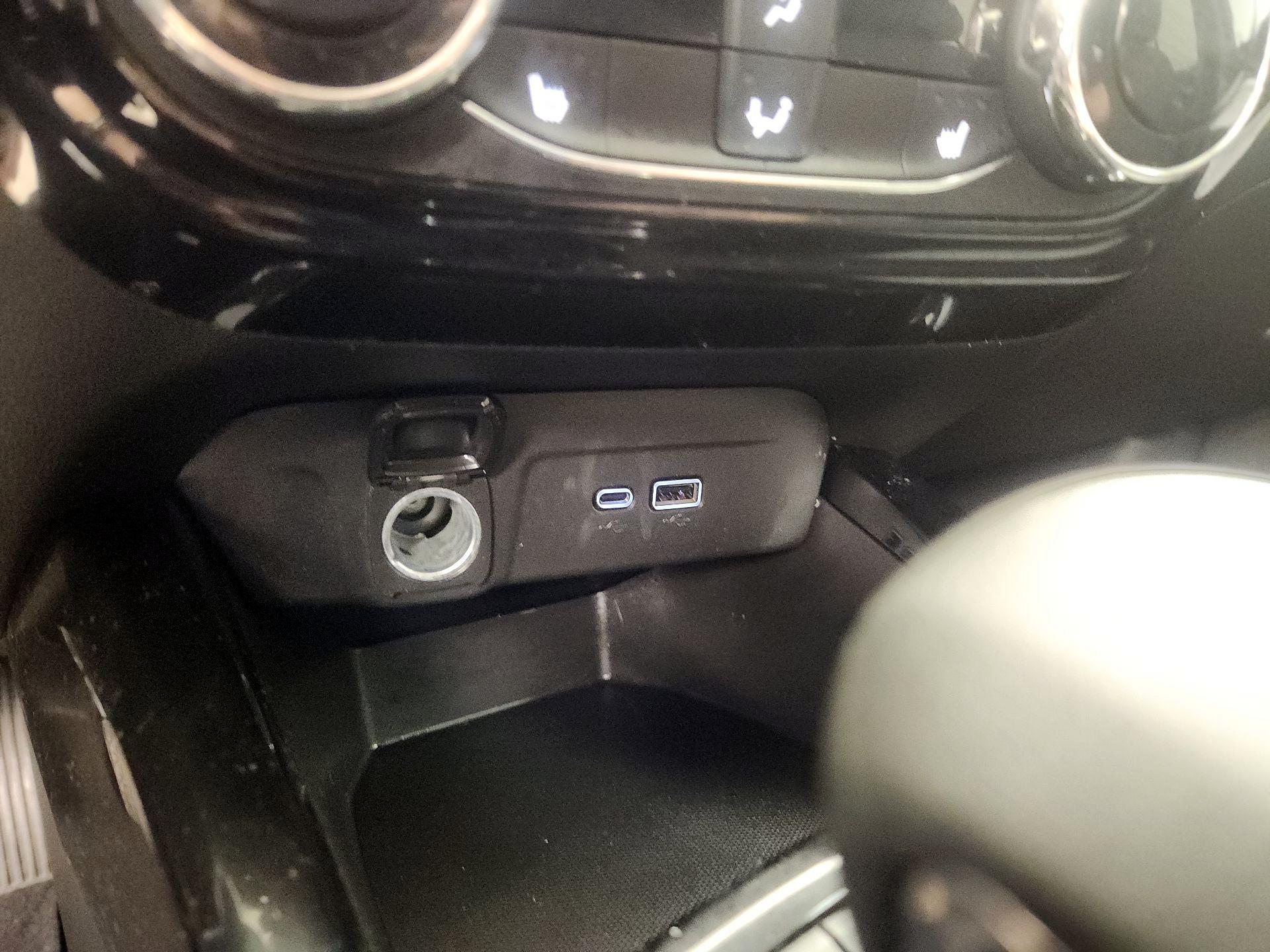 Thumbnail: 2024 Chevrolet Trax - 18