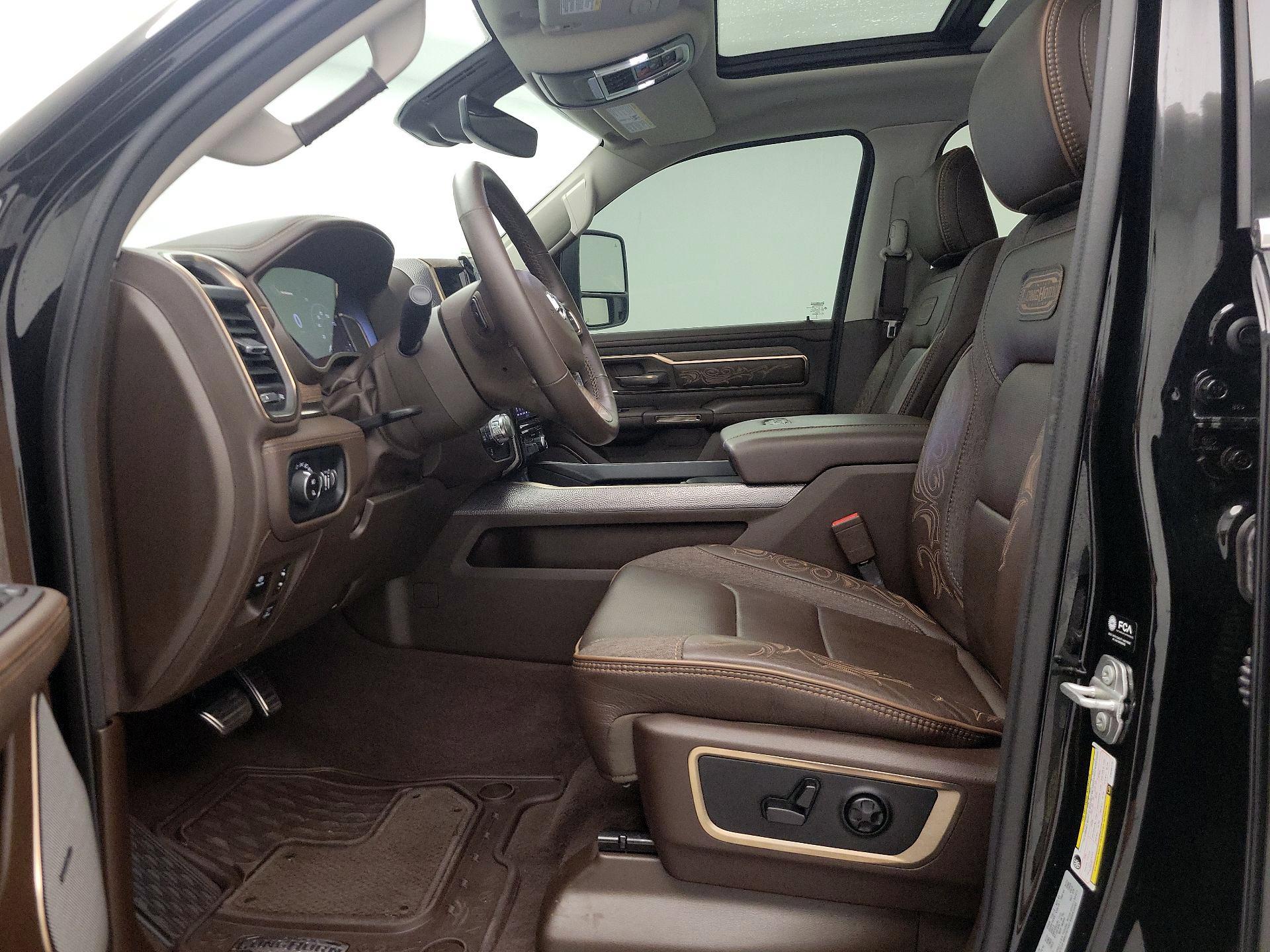 Thumbnail: 2025 RAM 1500 - 11