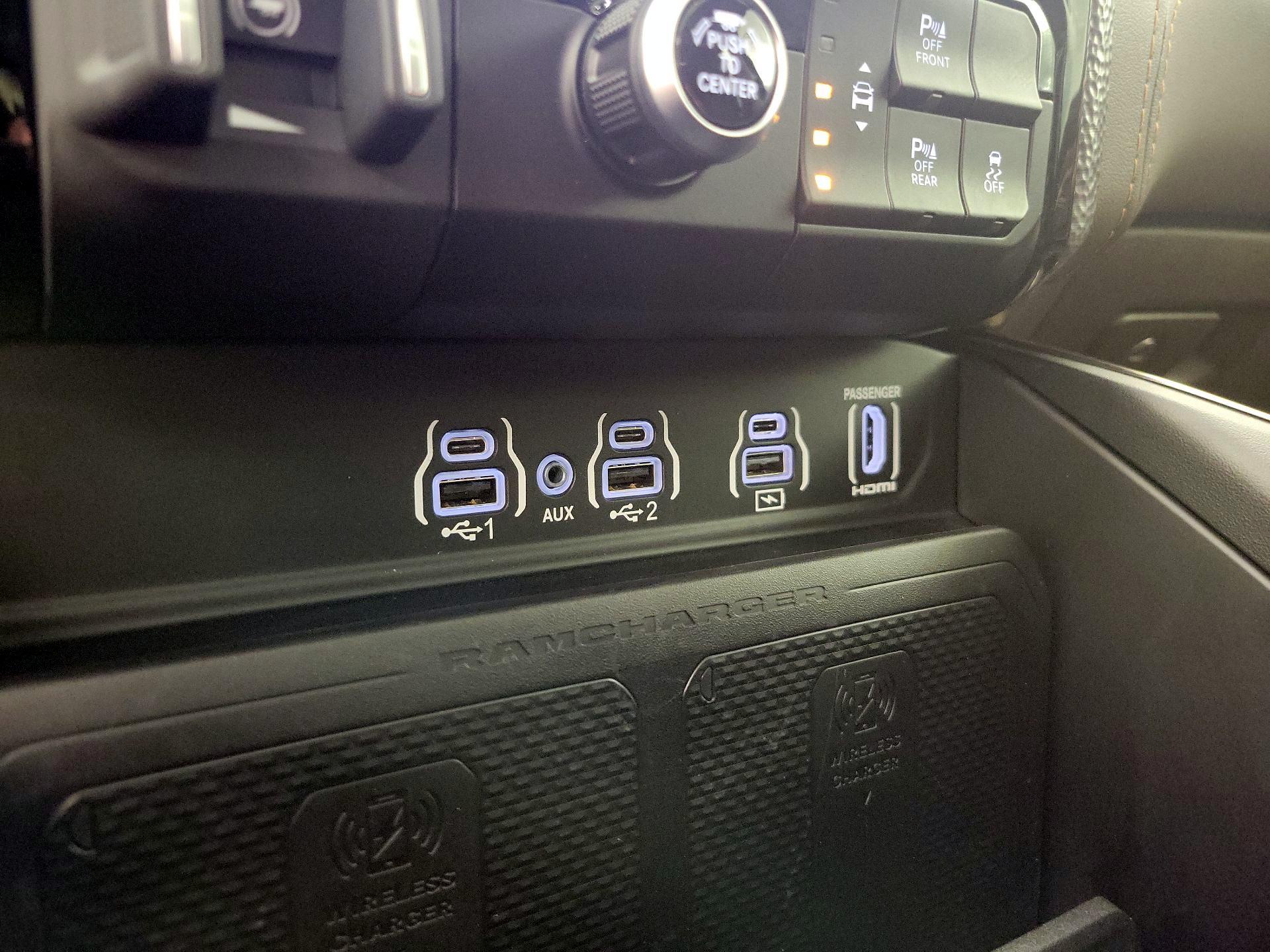 Thumbnail: 2025 RAM 1500 - 19