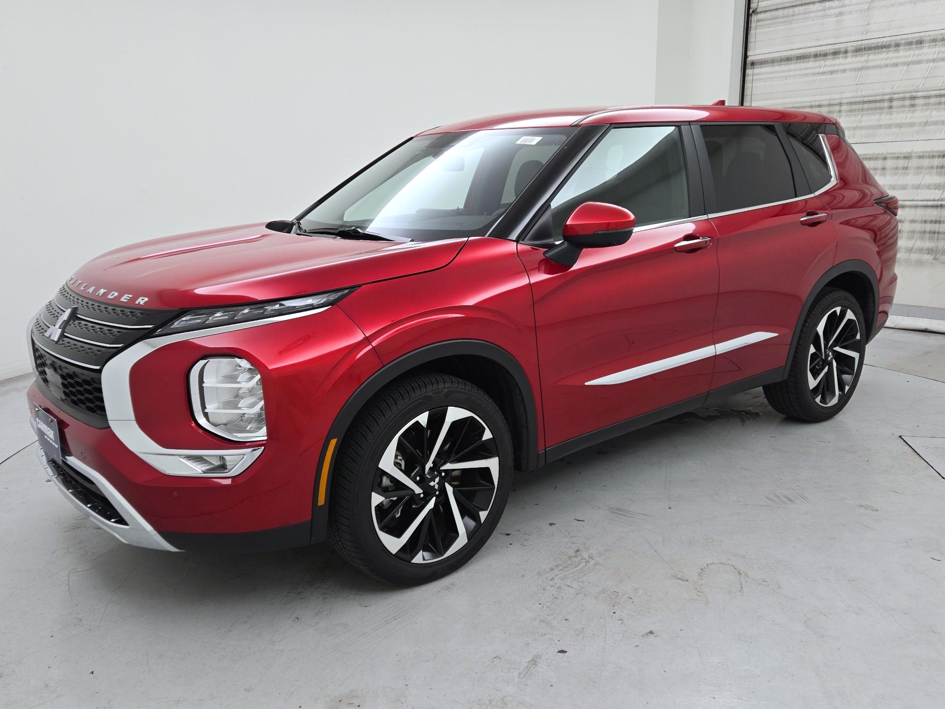 Thumbnail: 2024 Mitsubishi Outlander - 3