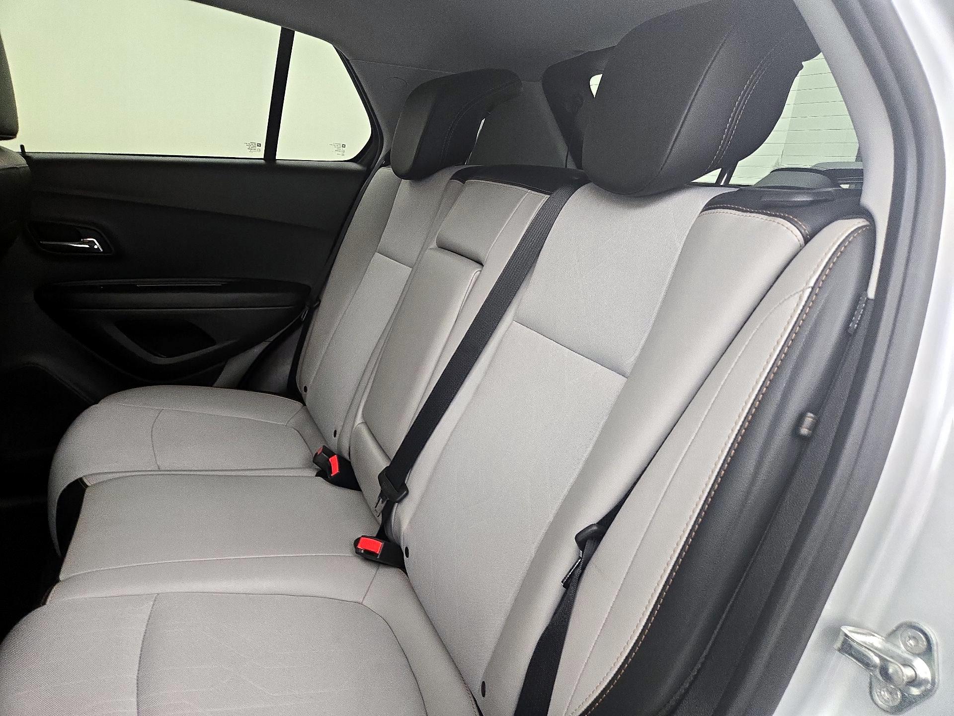 Thumbnail: 2018 Chevrolet Trax - 19