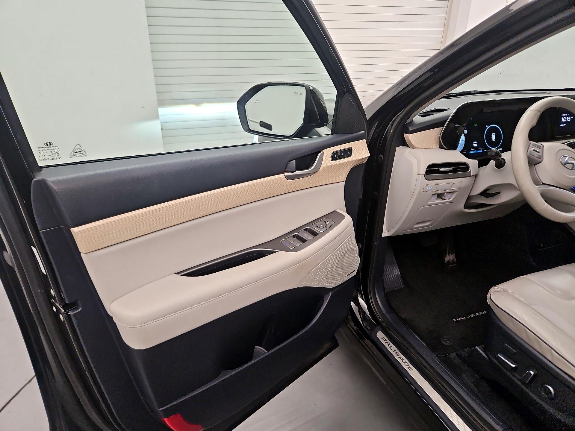 Thumbnail: 2023 Hyundai Palisade - 12