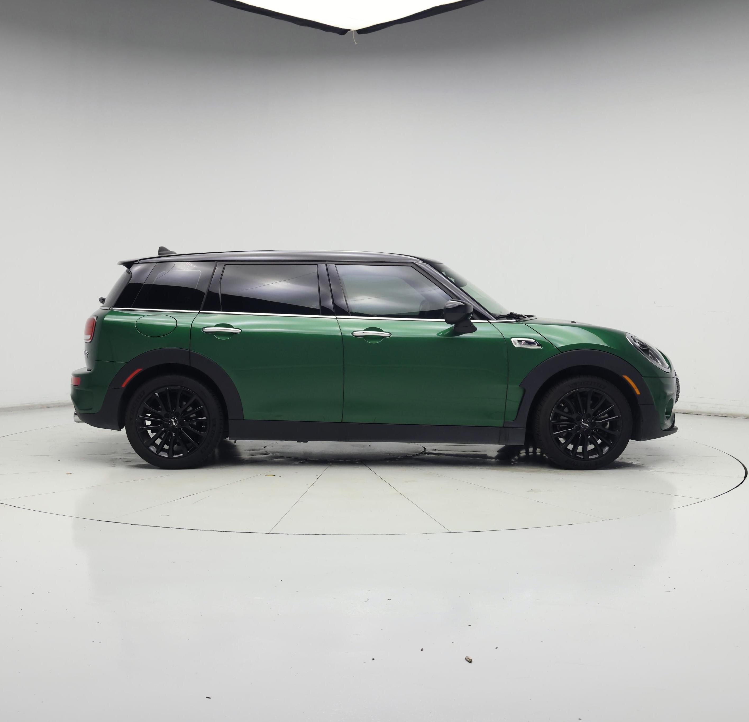 Thumbnail: 2022 MINI Cooper Clubman - 7