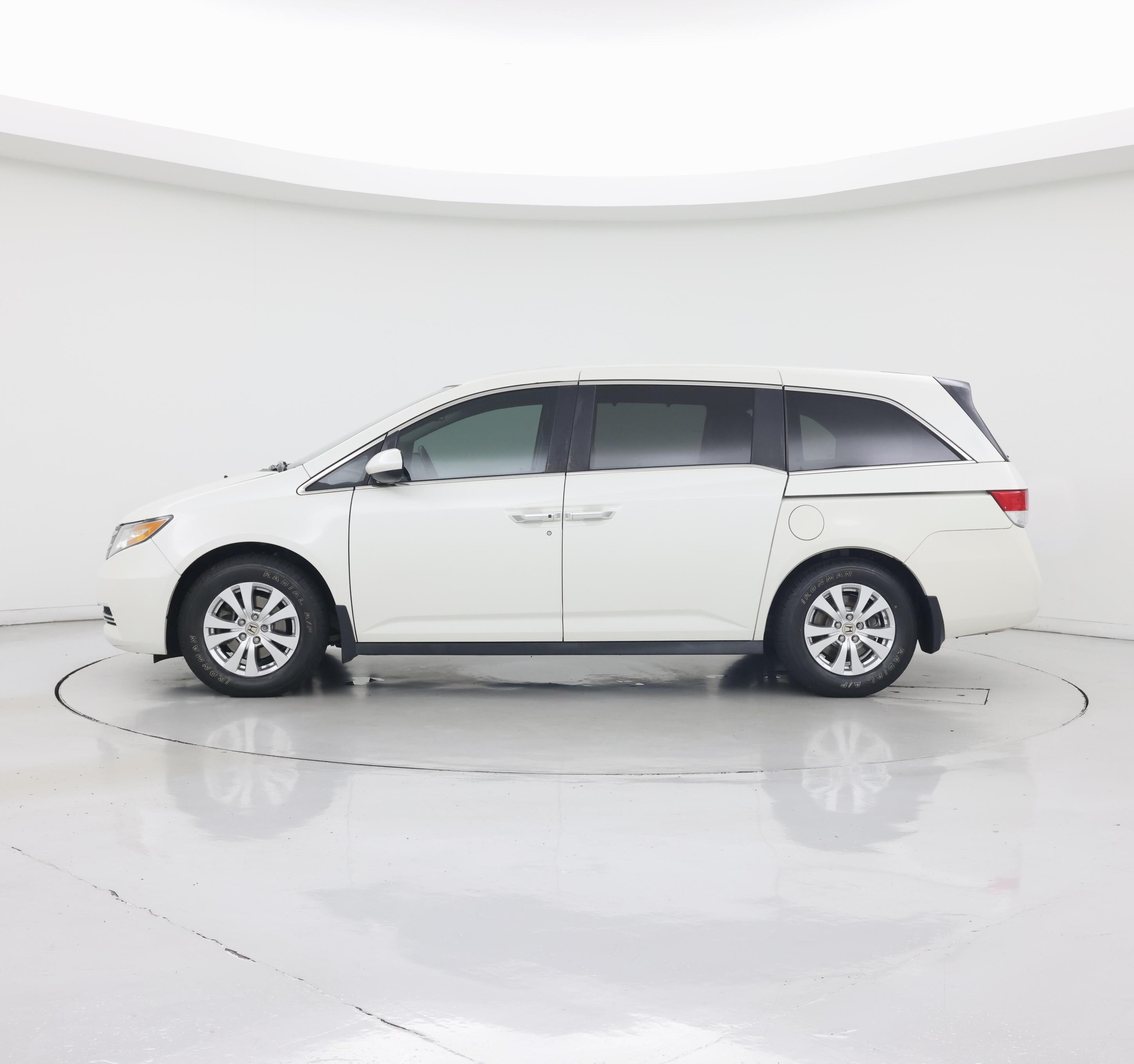 Thumbnail: 2016 Honda Odyssey - 3