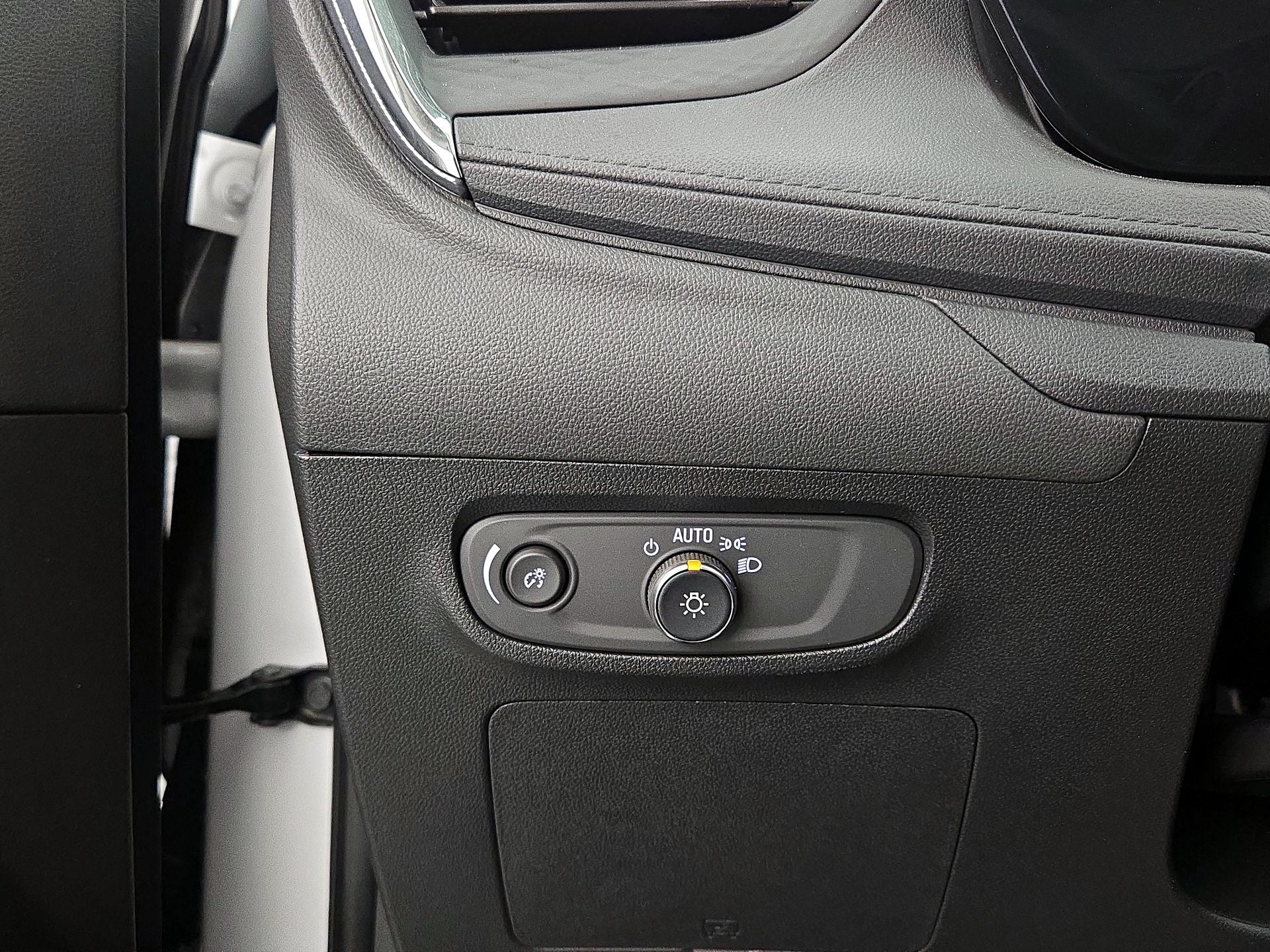 Thumbnail: 2025 Buick Encore GX - 13