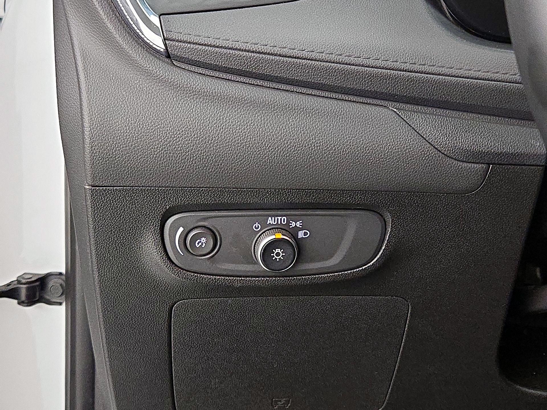 Thumbnail: 2025 Buick Encore GX - 13