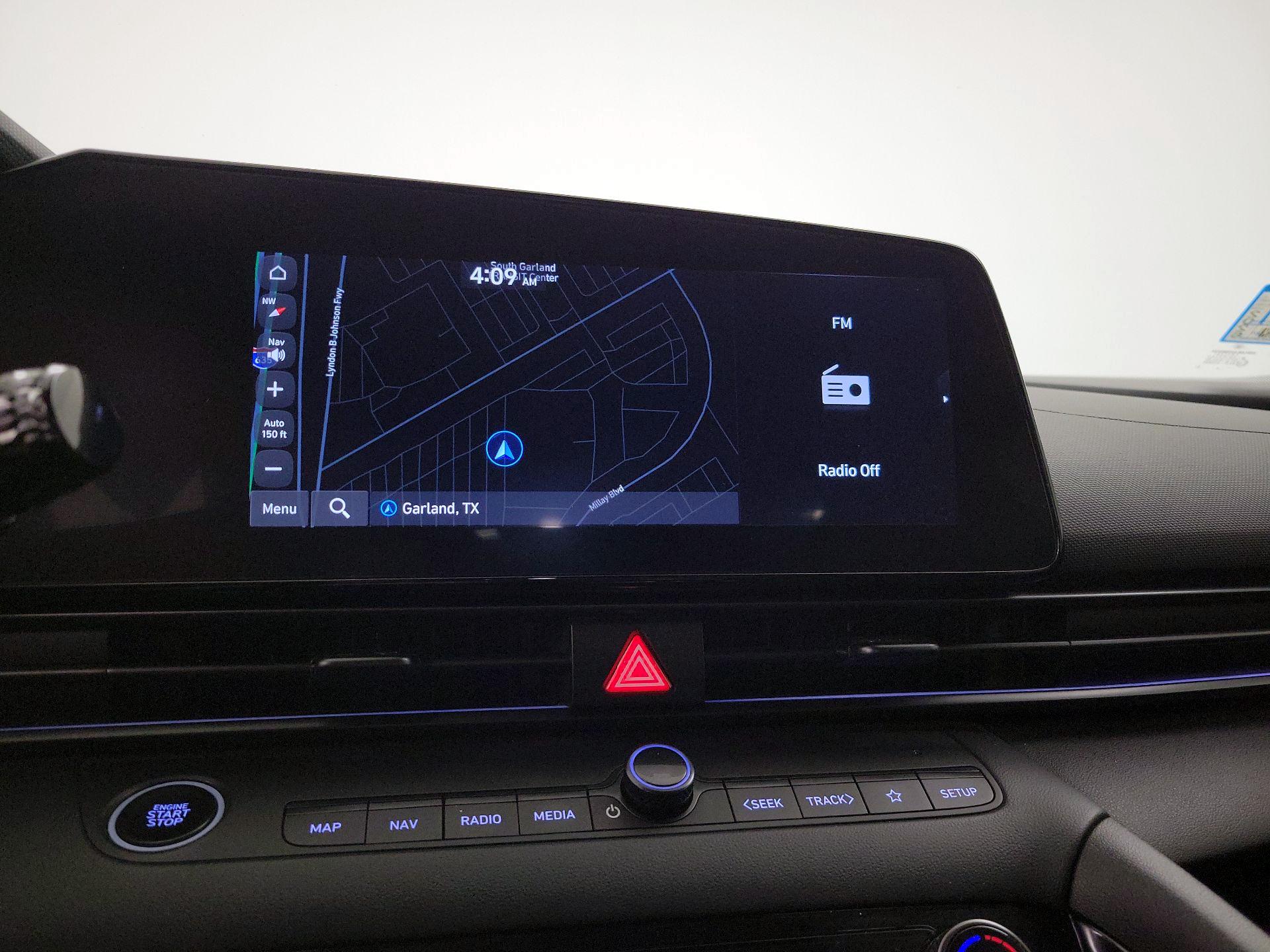 Thumbnail: 2024 Hyundai Elantra - 14