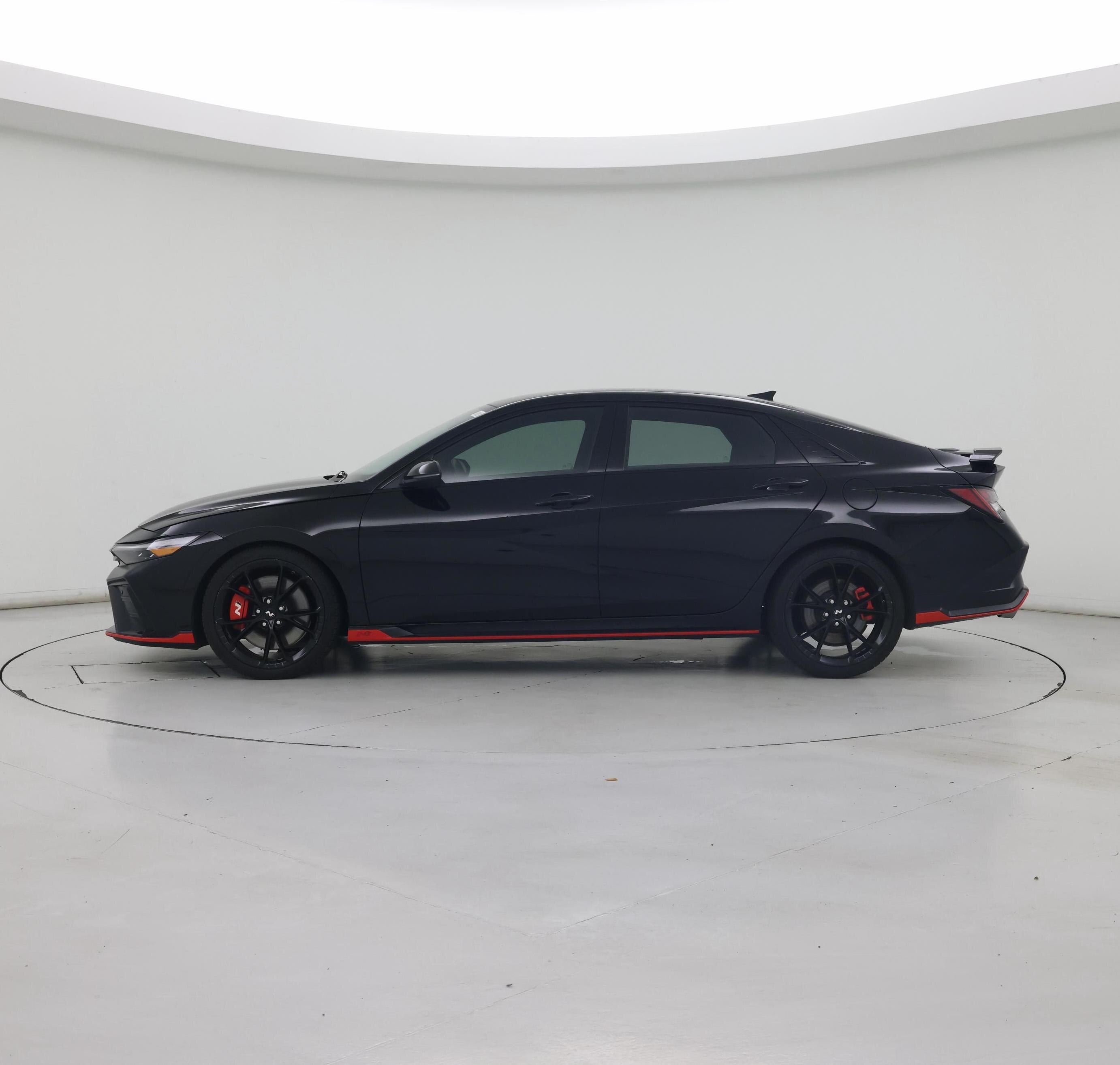 Thumbnail: 2024 Hyundai Elantra - 3
