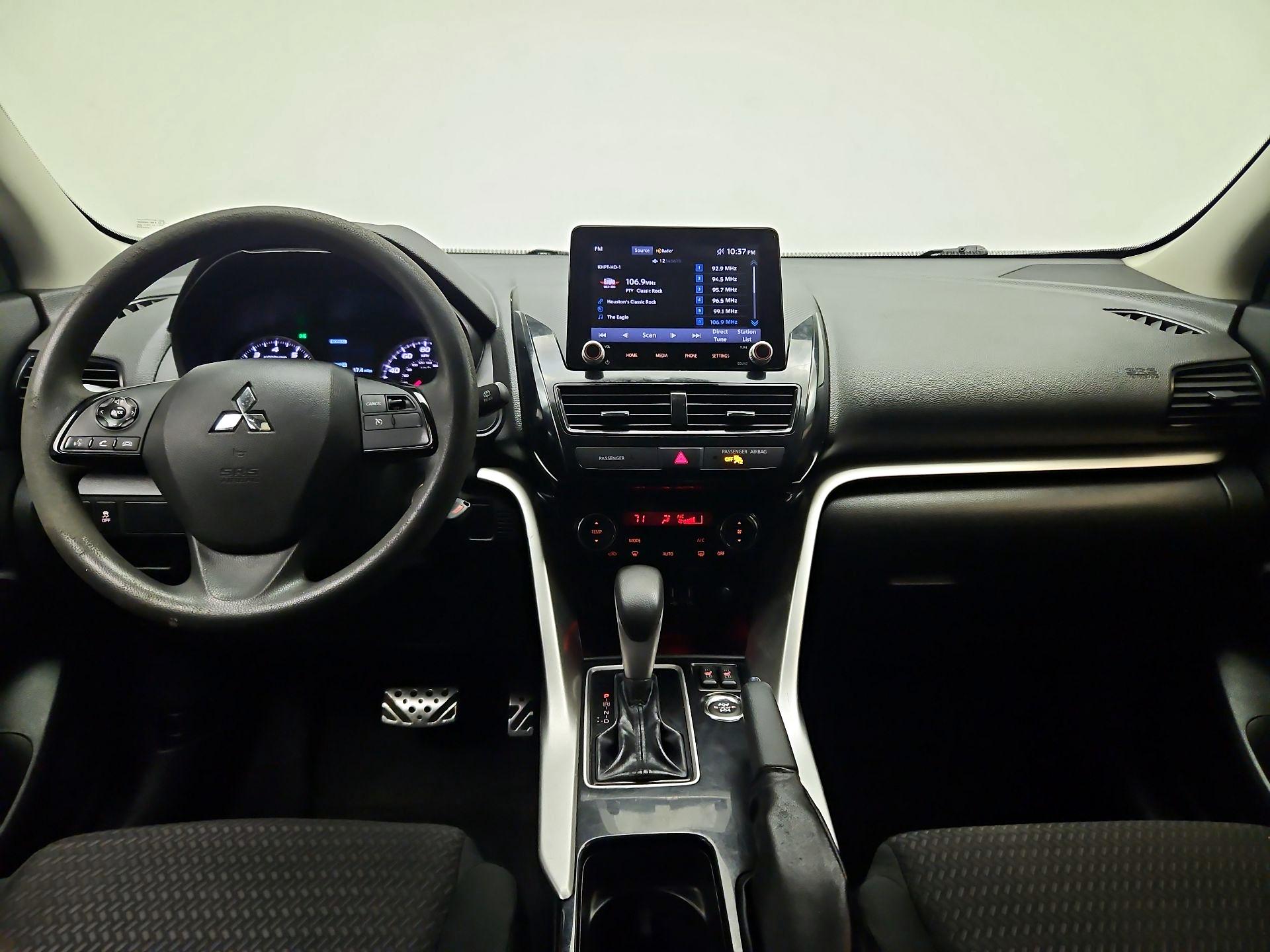 Thumbnail: 2022 Mitsubishi Eclipse Cross - 9