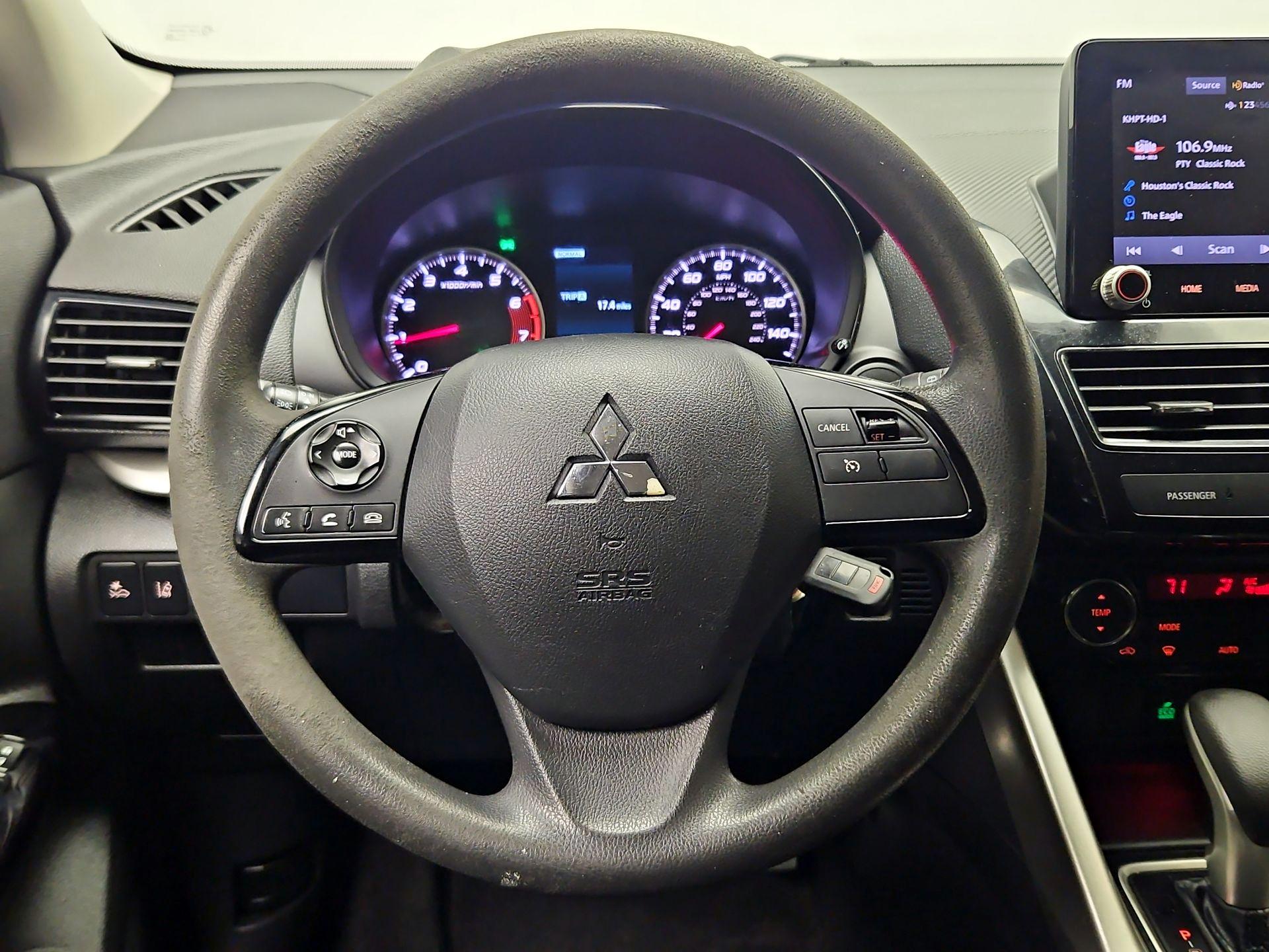 Thumbnail: 2022 Mitsubishi Eclipse Cross - 10