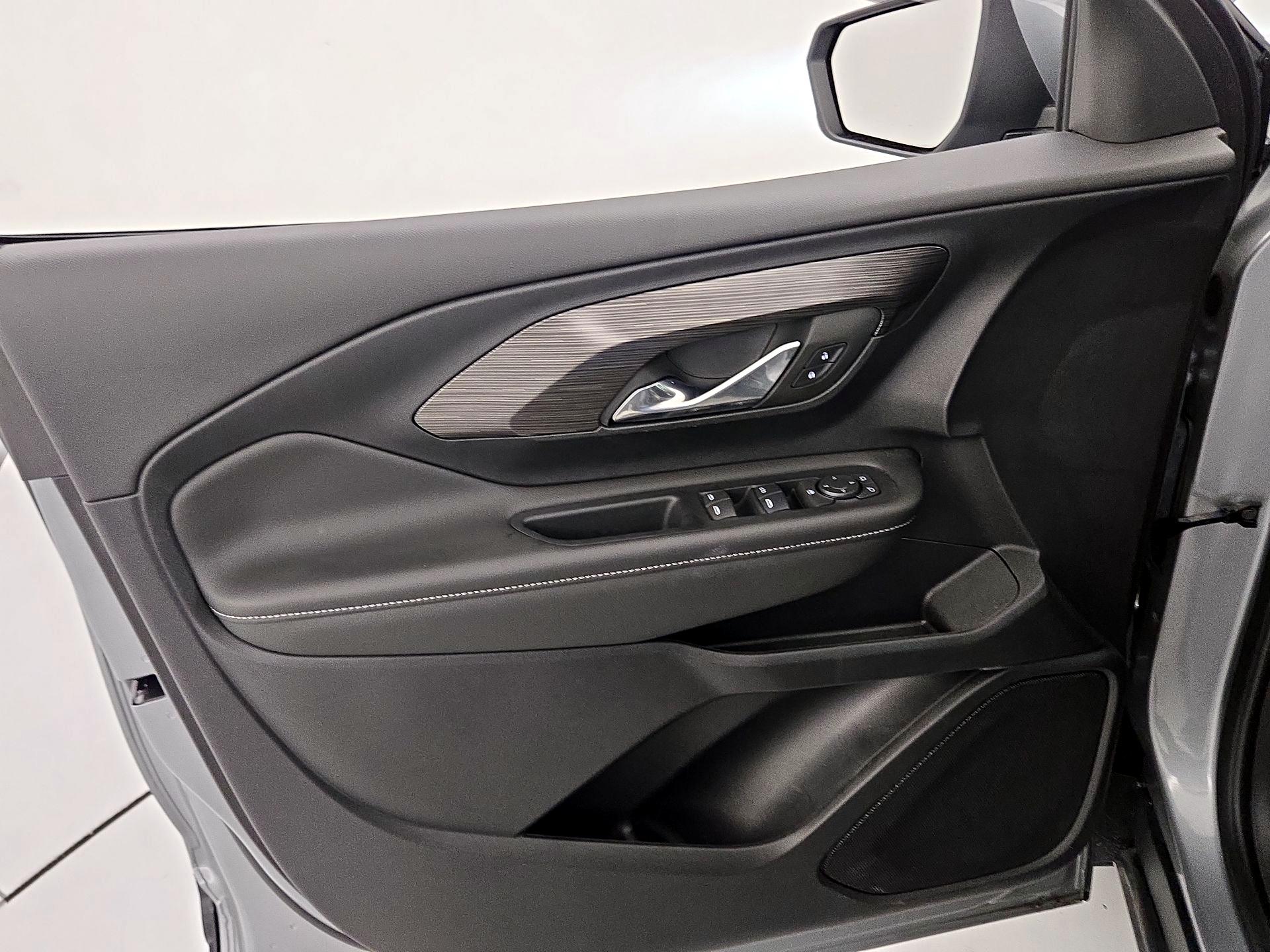 Thumbnail: 2024 GMC Terrain - 12