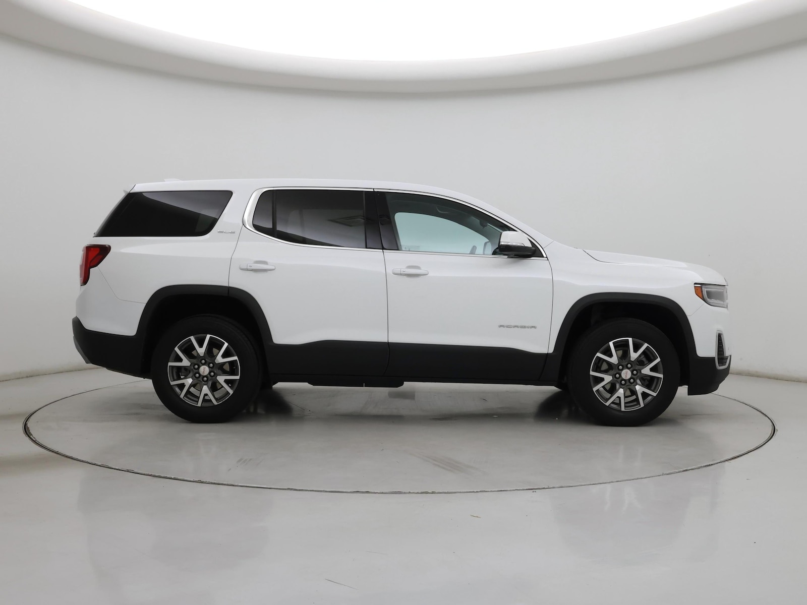 2022 GMC Acadia SLE - Photo 8