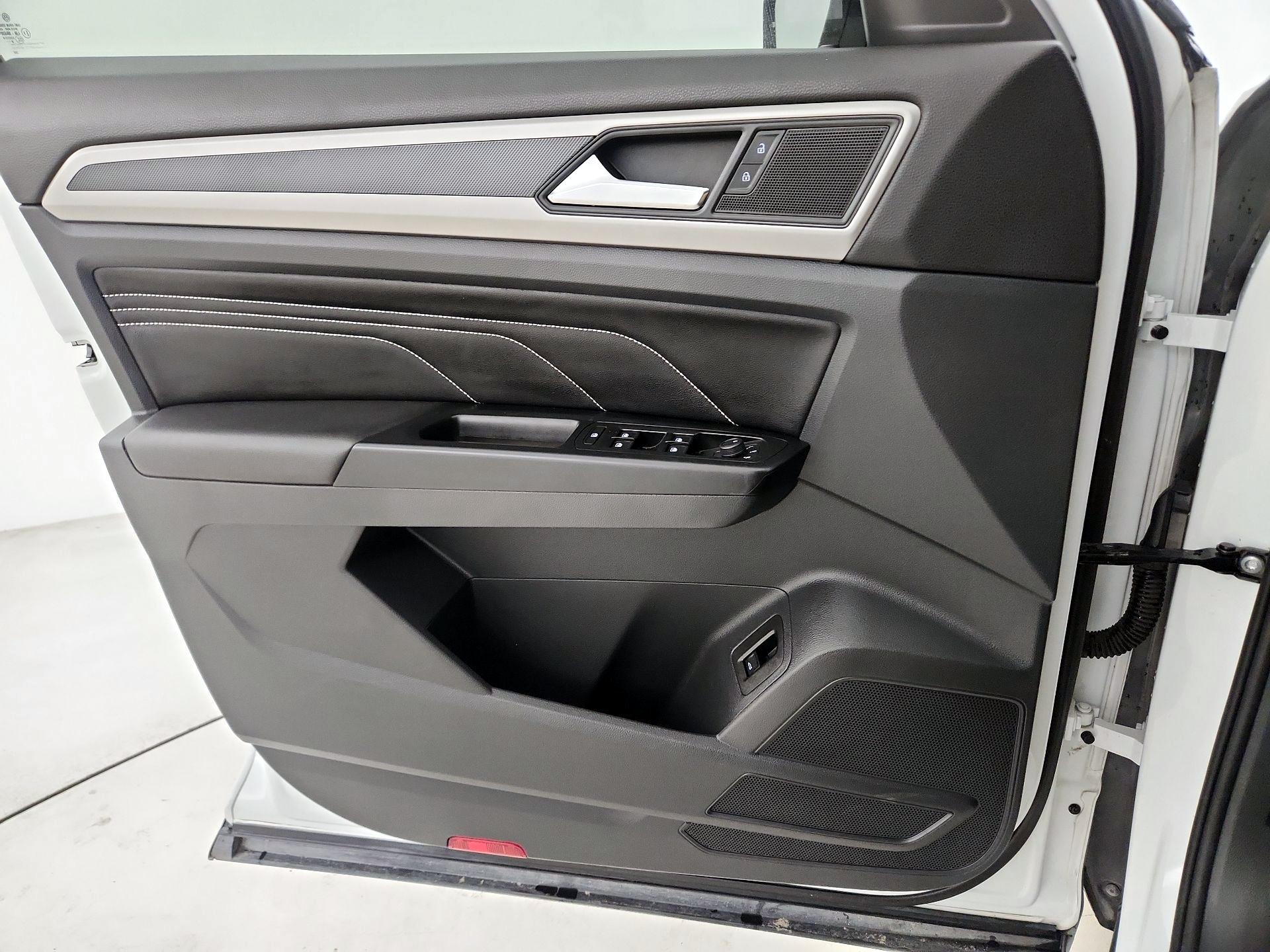 Thumbnail: 2020 Volkswagen Atlas - 12