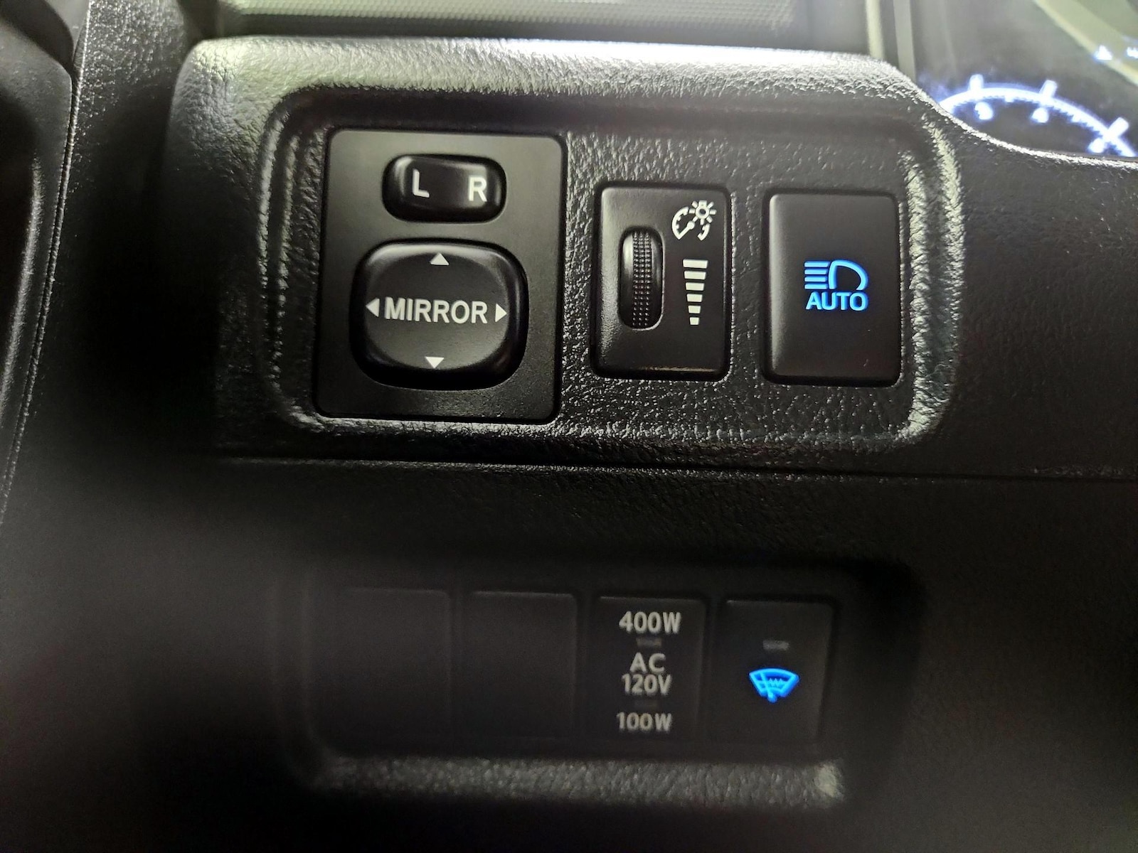 2024 Toyota 4Runner SR5 - Photo 14