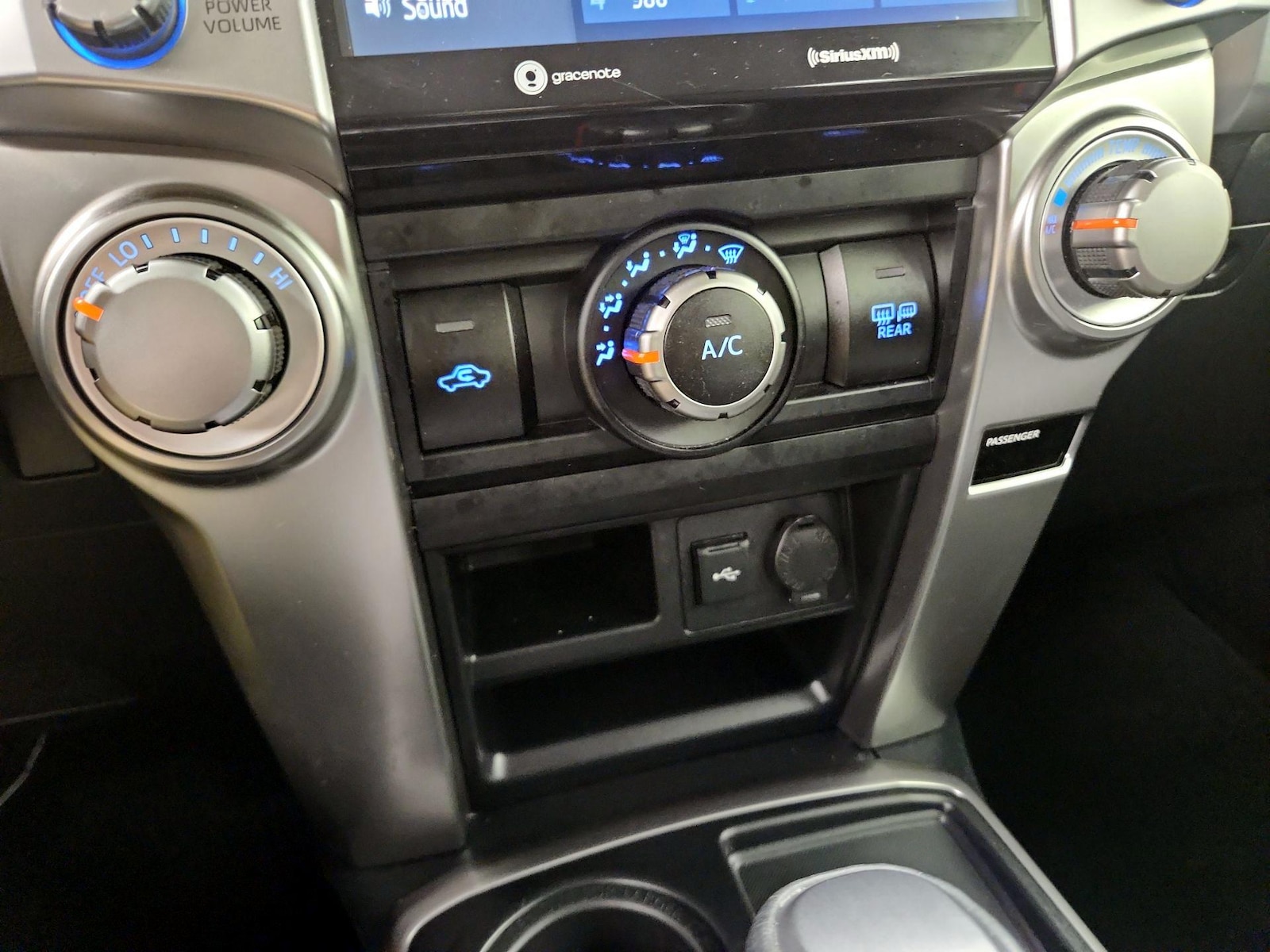 2024 Toyota 4Runner SR5 - Photo 17