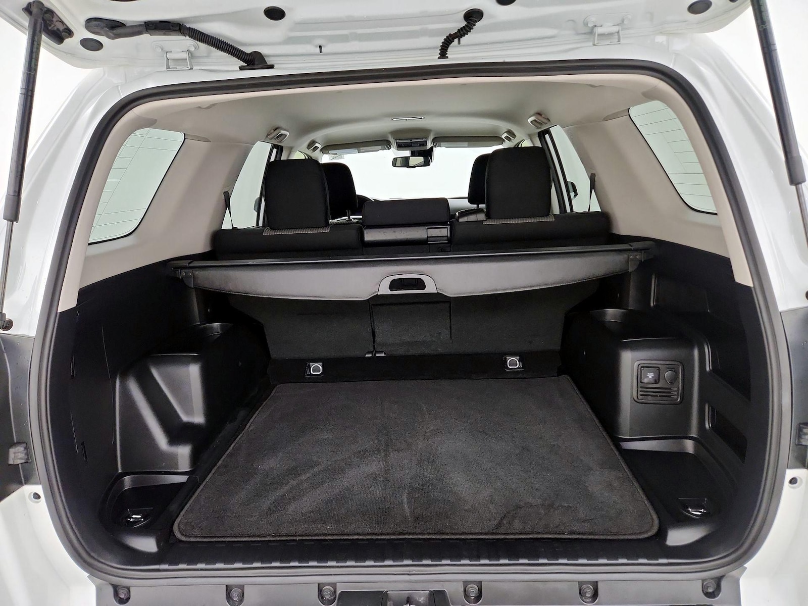 2024 Toyota 4Runner SR5 - Photo 21