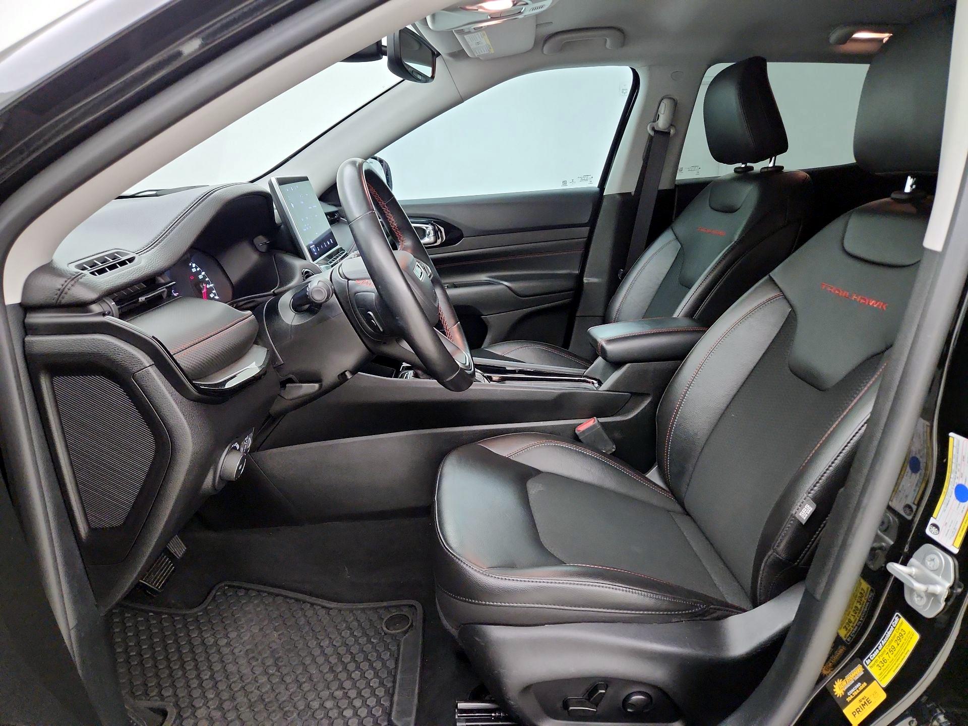 Thumbnail: 2022 Jeep Compass - 11