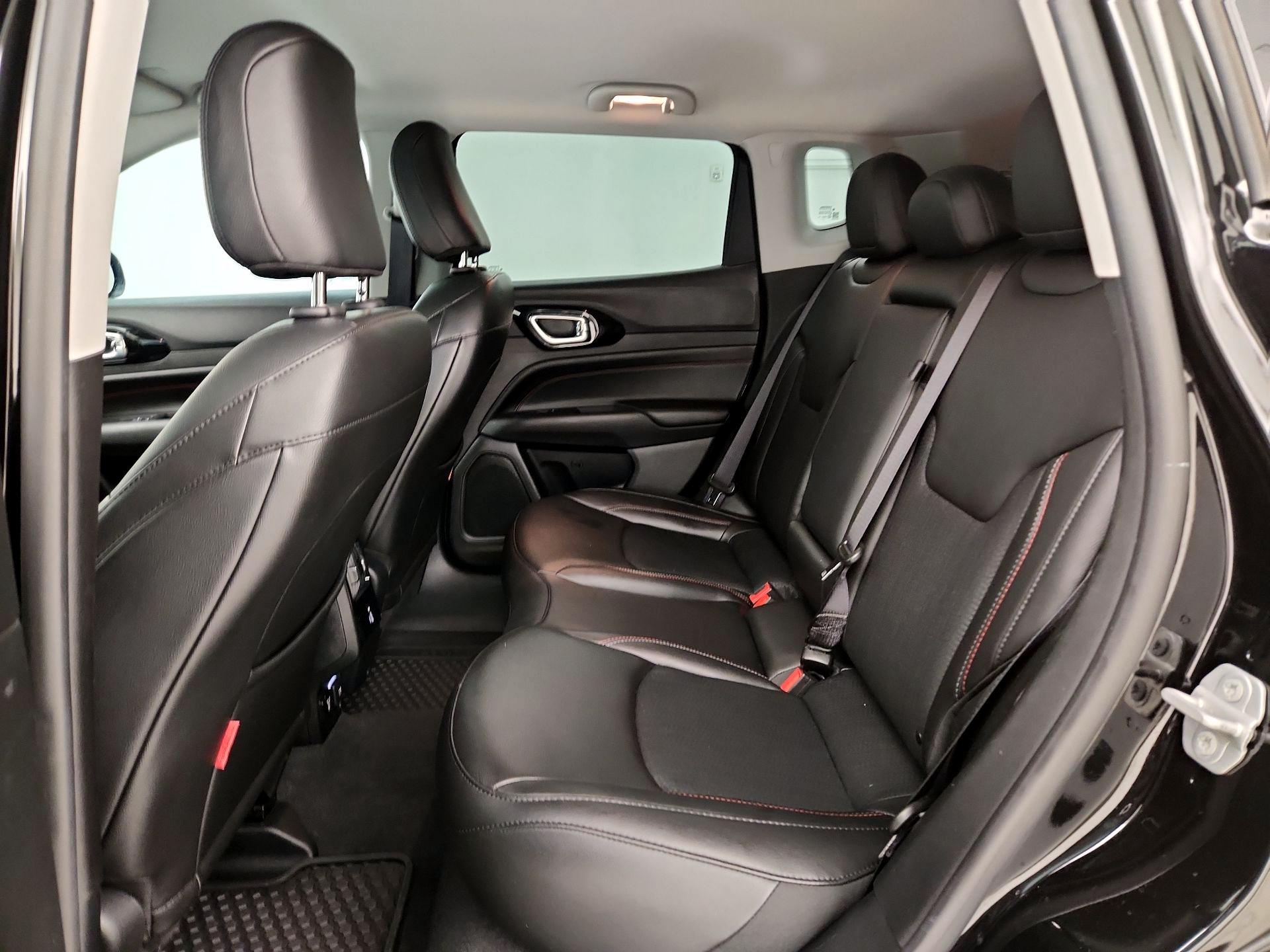 Thumbnail: 2022 Jeep Compass - 19