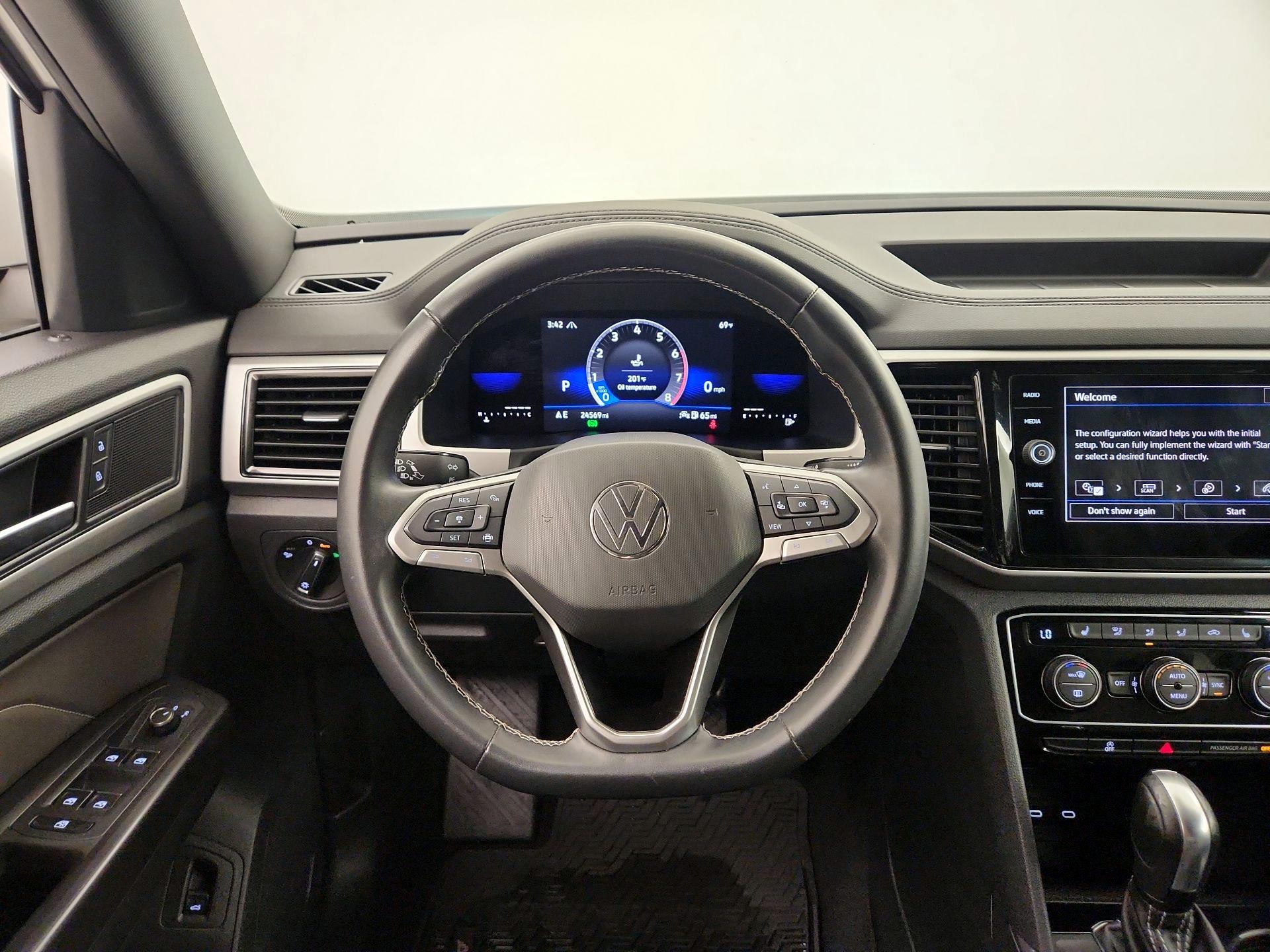 Thumbnail: 2022 Volkswagen Atlas - 10