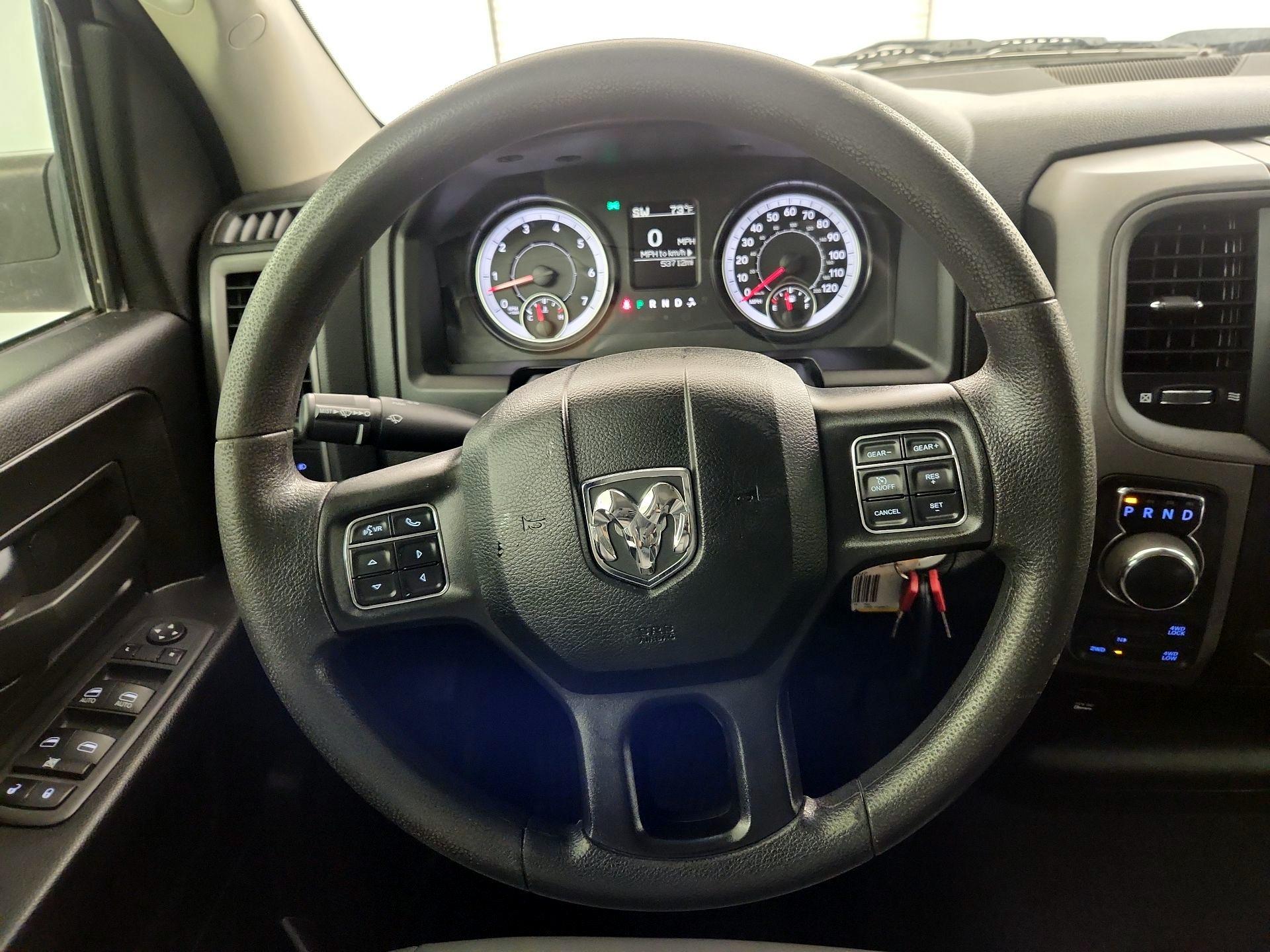 Thumbnail: 2022 RAM 1500 Classic - 10