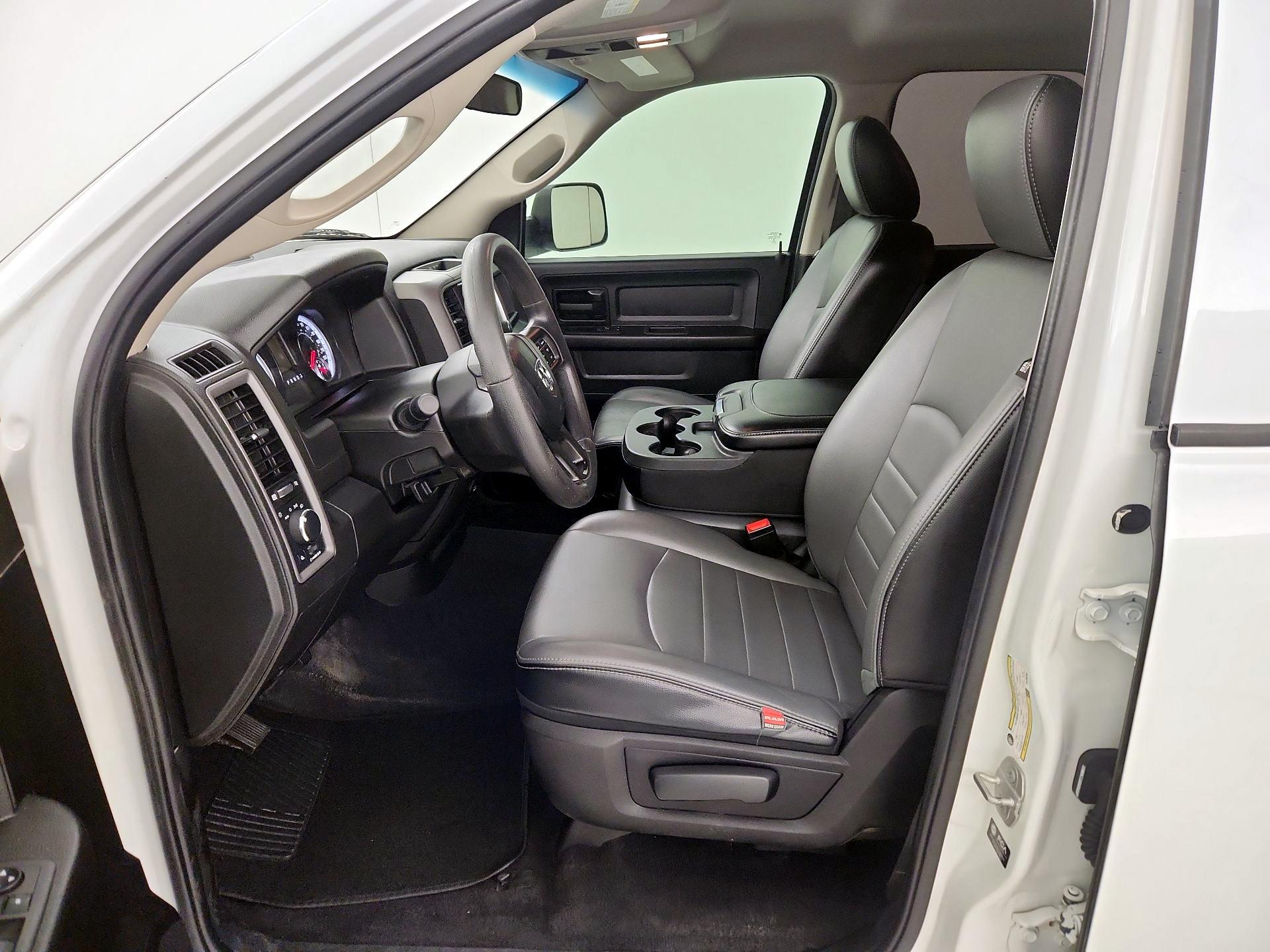 Thumbnail: 2022 RAM 1500 Classic - 11