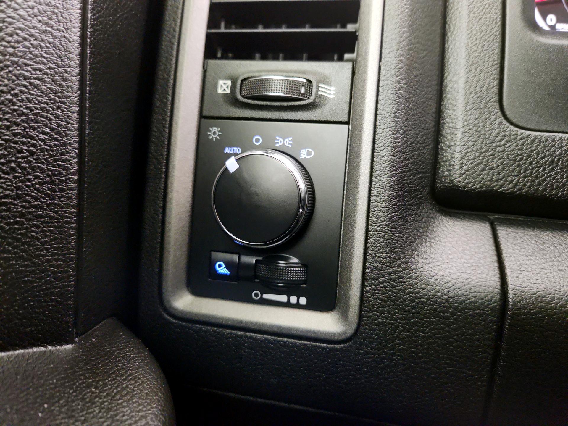 Thumbnail: 2022 RAM 1500 Classic - 13