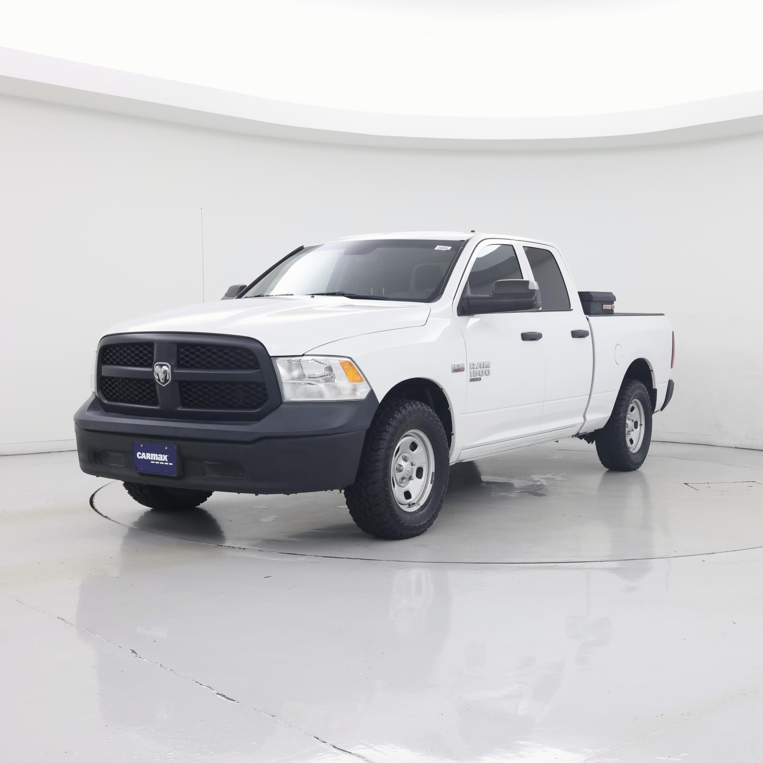Thumbnail: 2022 RAM 1500 Classic - 4