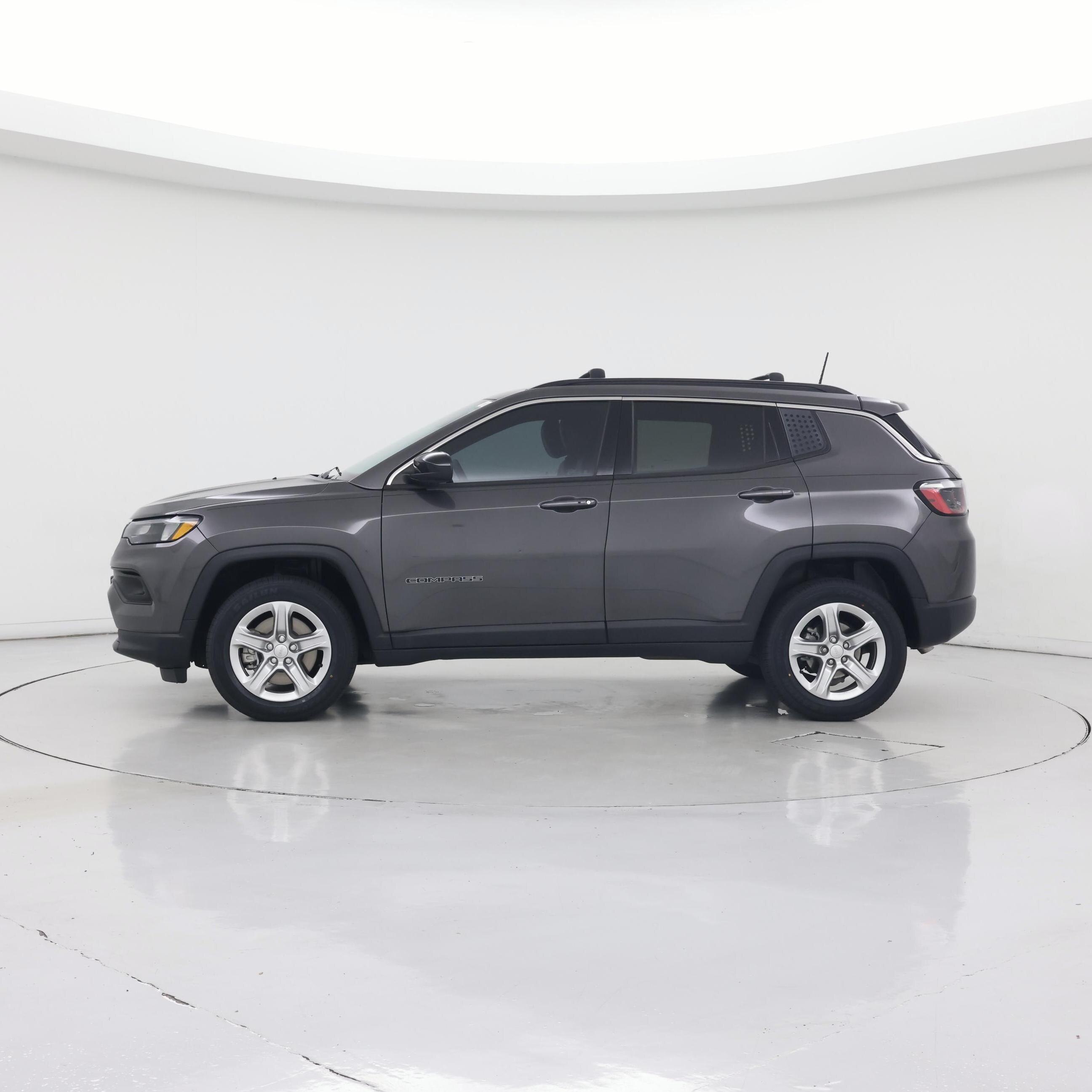 Thumbnail: 2024 Jeep Compass - 3