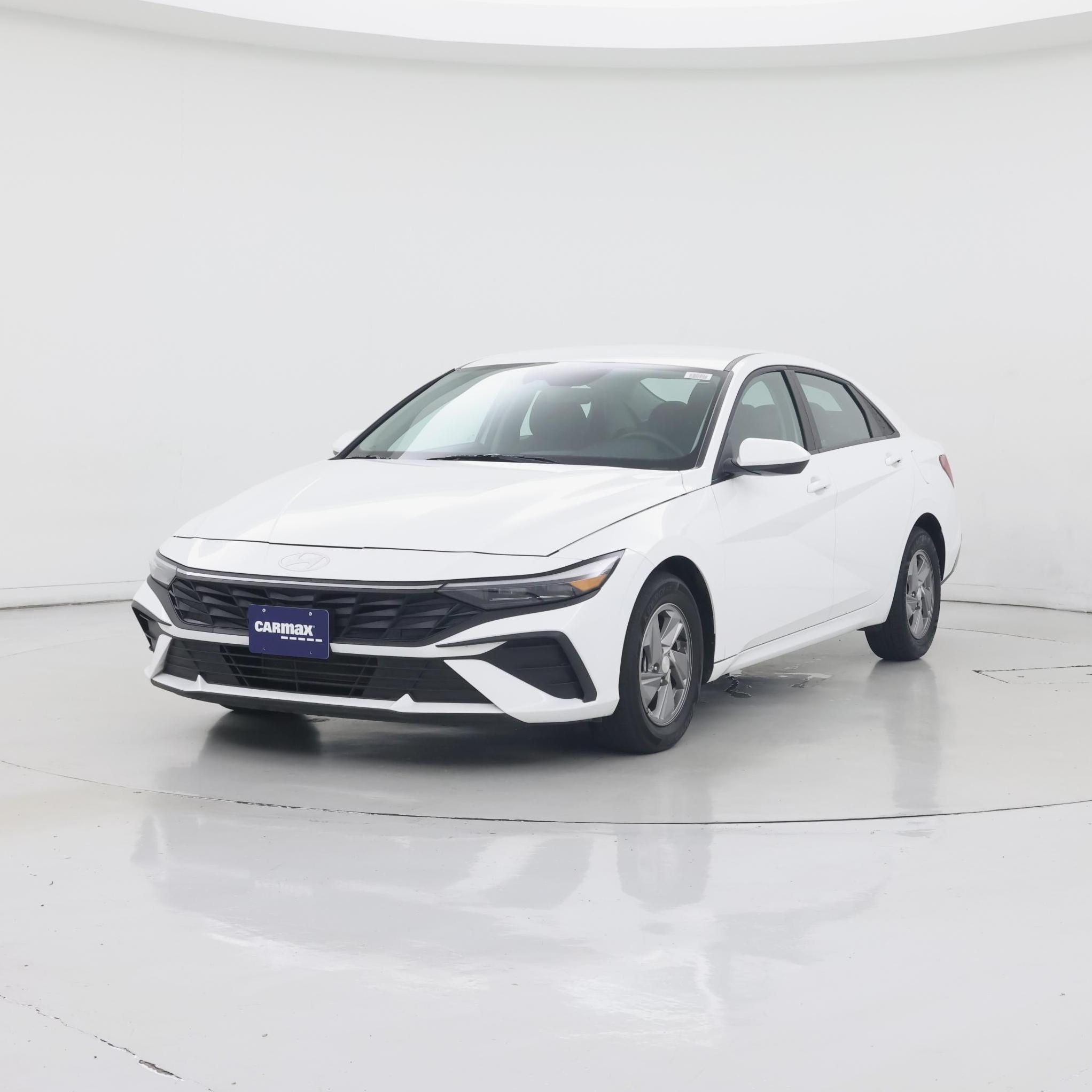 Thumbnail: 2025 Hyundai Elantra - 4