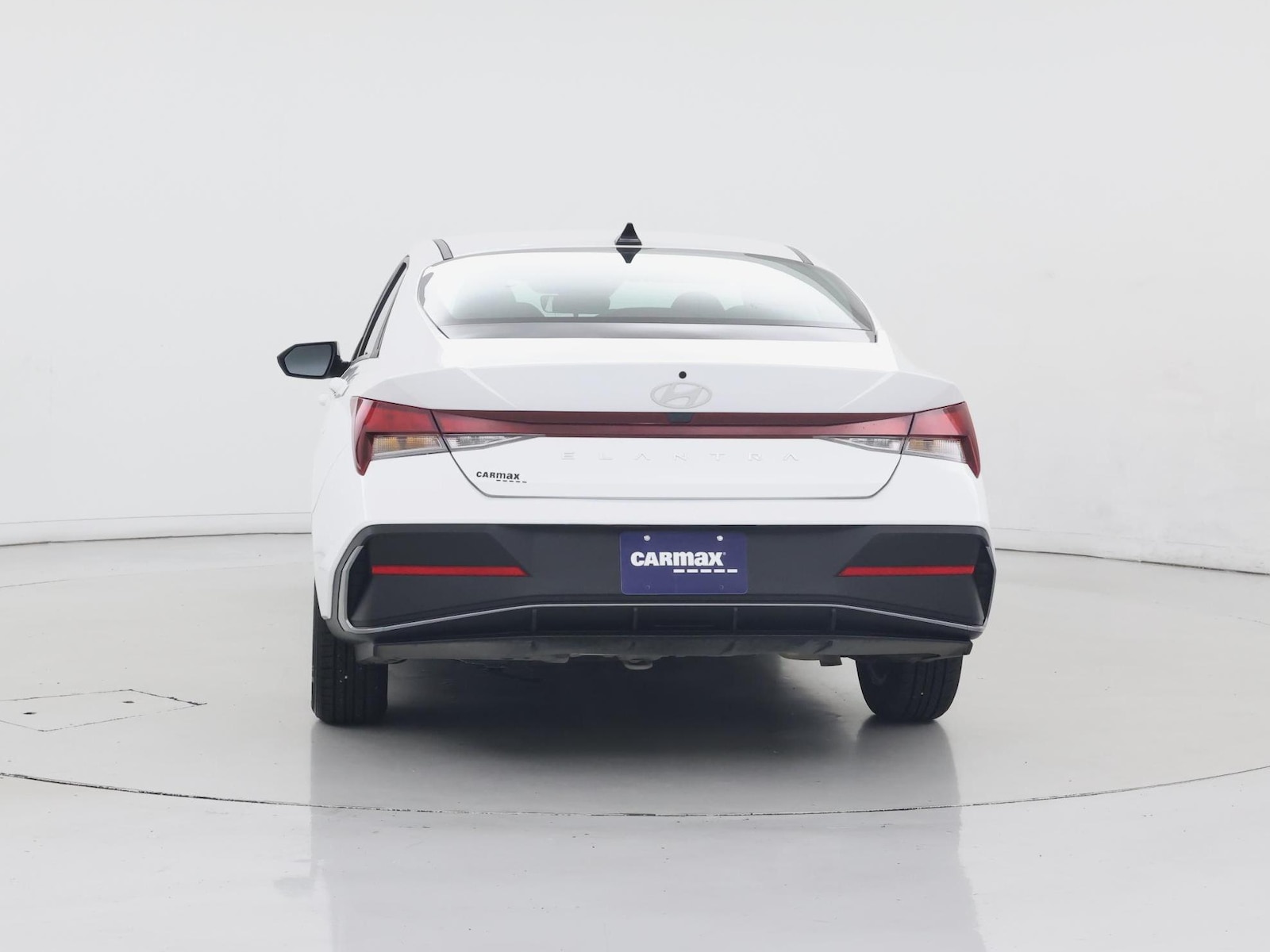 2025 Hyundai Elantra SE - Photo 7