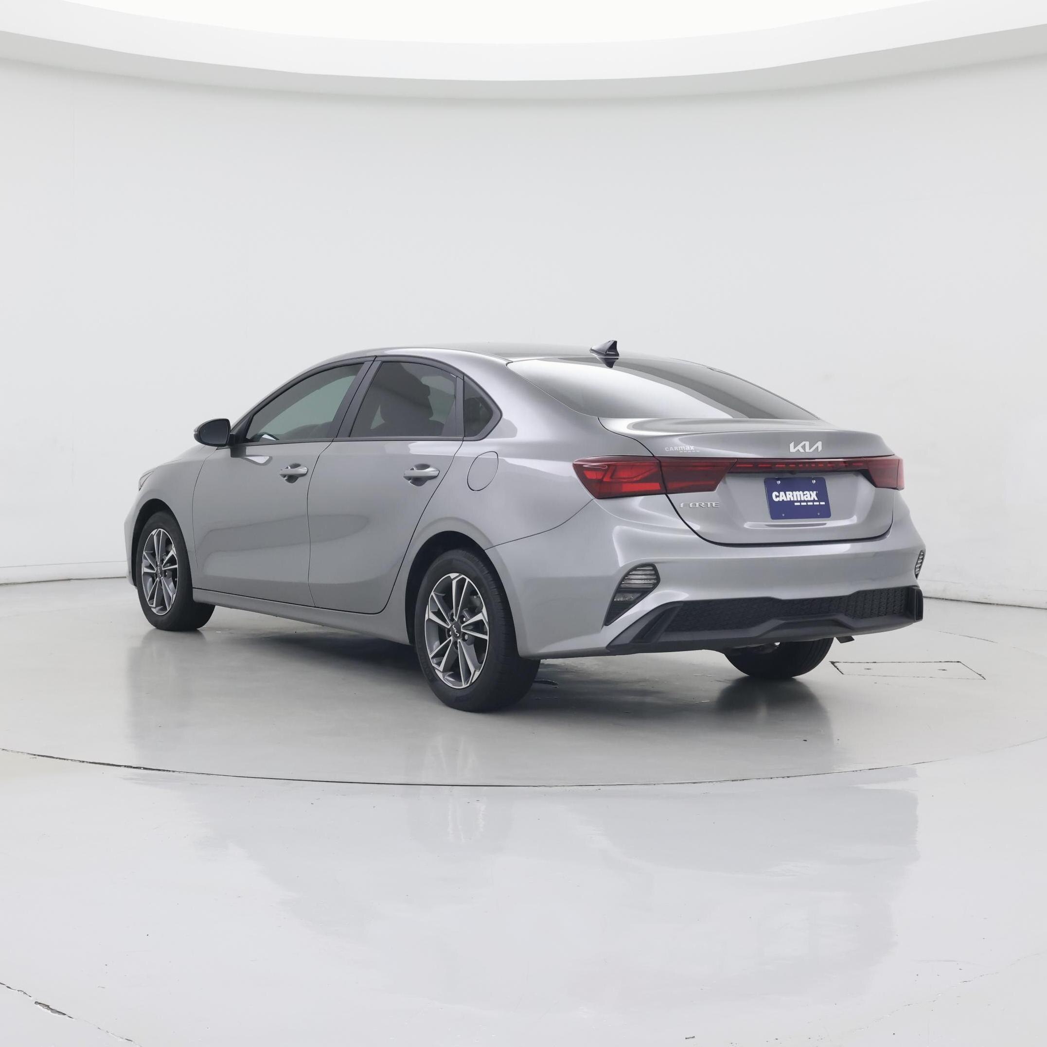Thumbnail: 2024 Kia Forte - 2