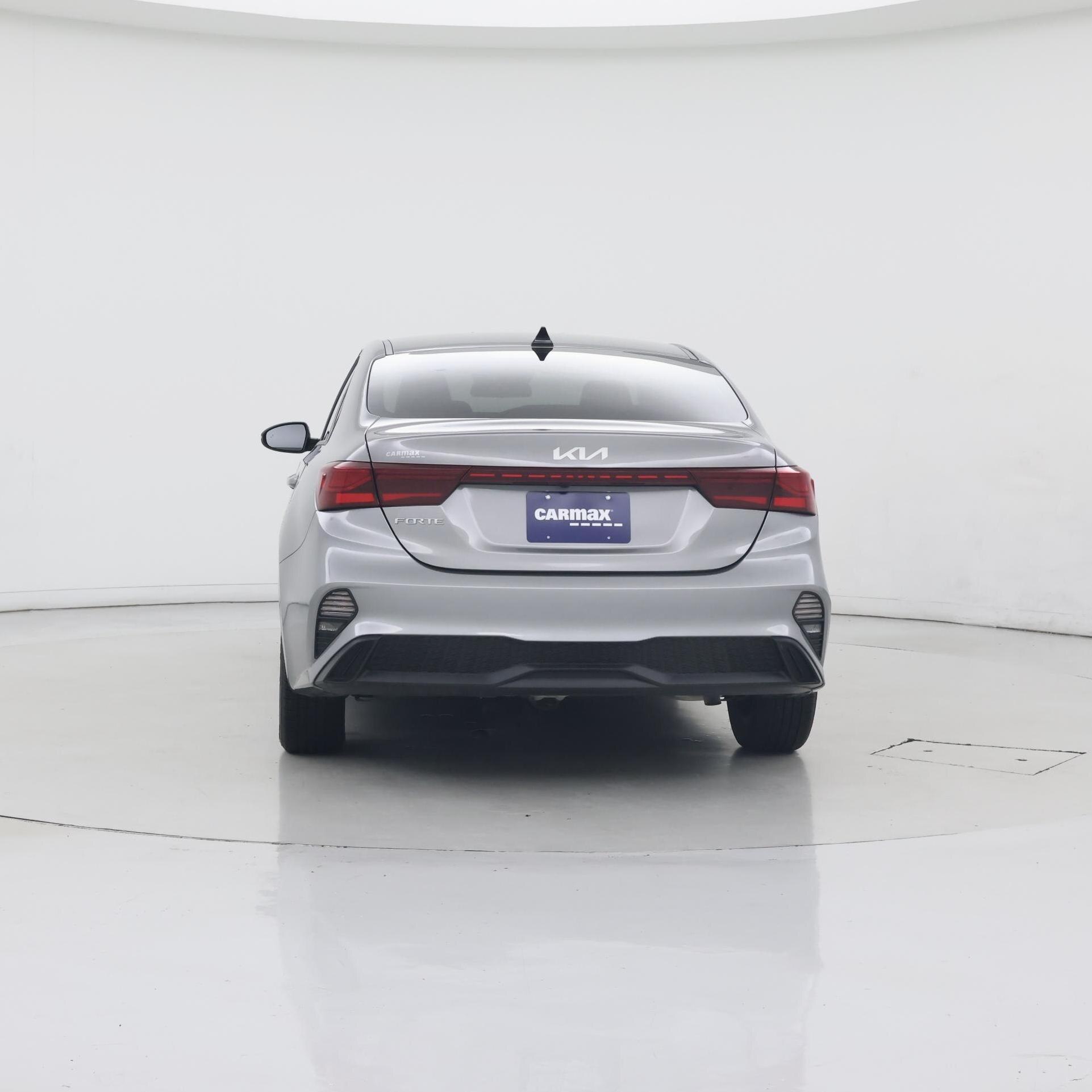 Thumbnail: 2024 Kia Forte - 6