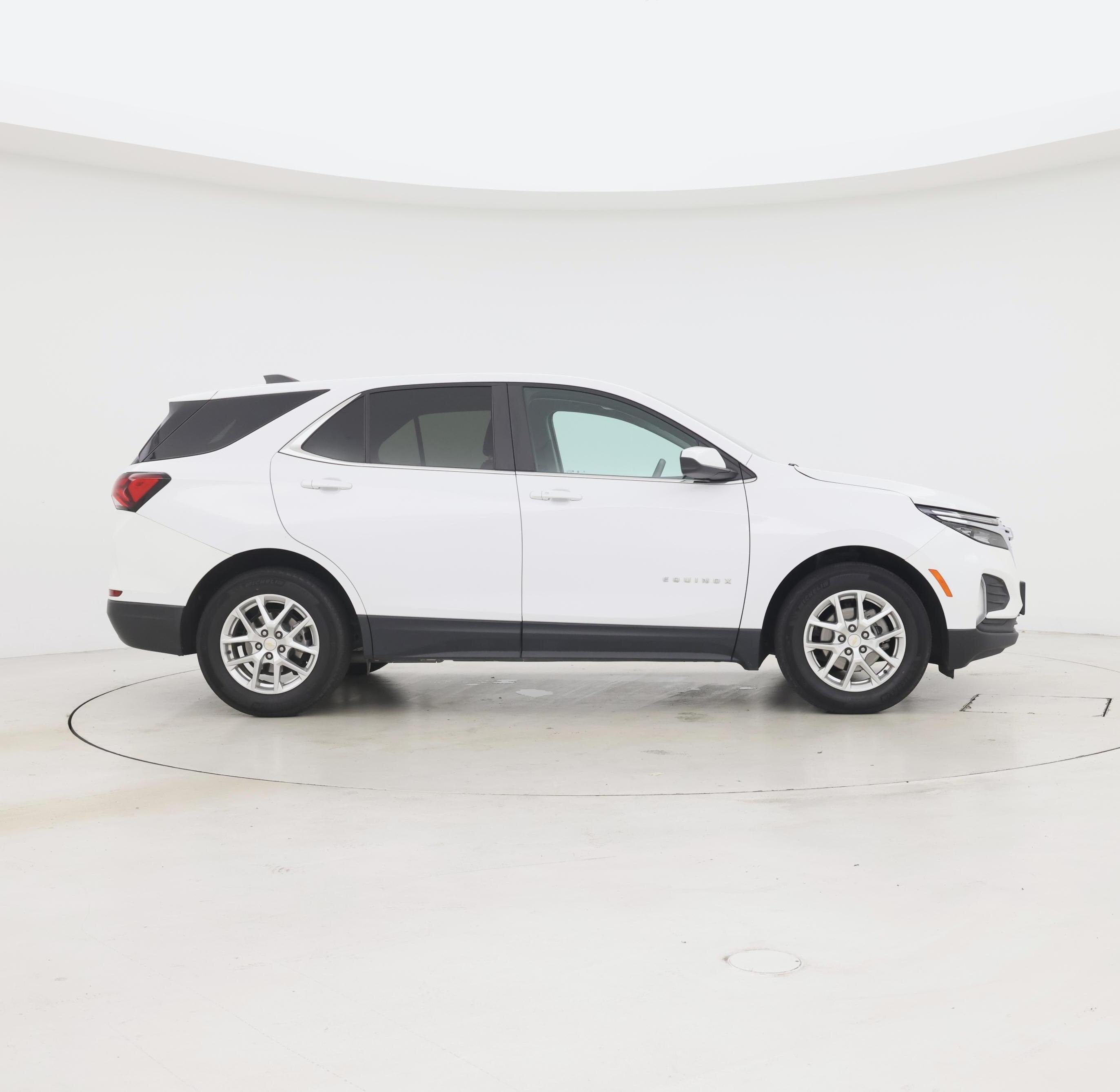 Thumbnail: 2022 Chevrolet Equinox - 7