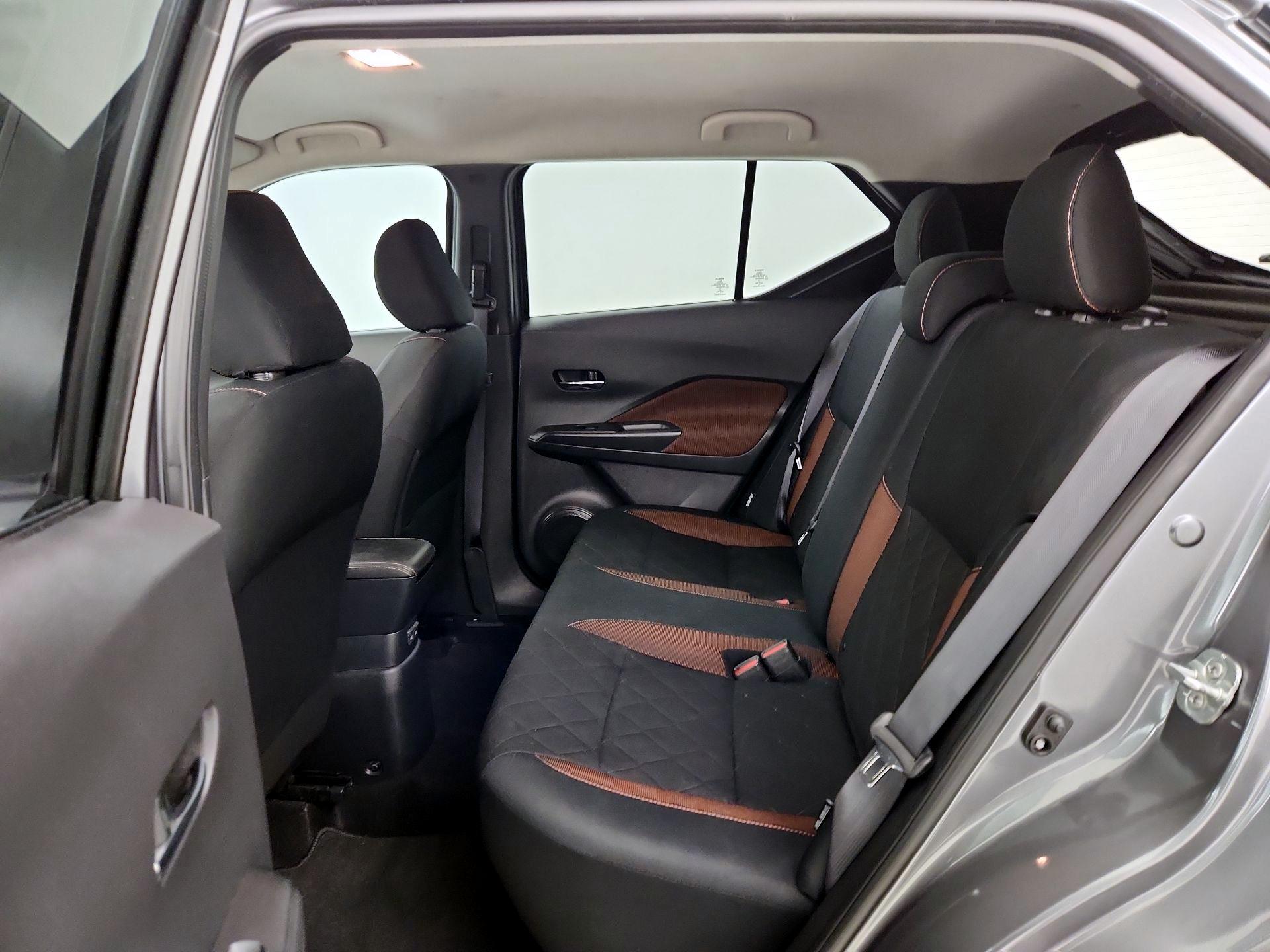 Thumbnail: 2020 Nissan Kicks - 18