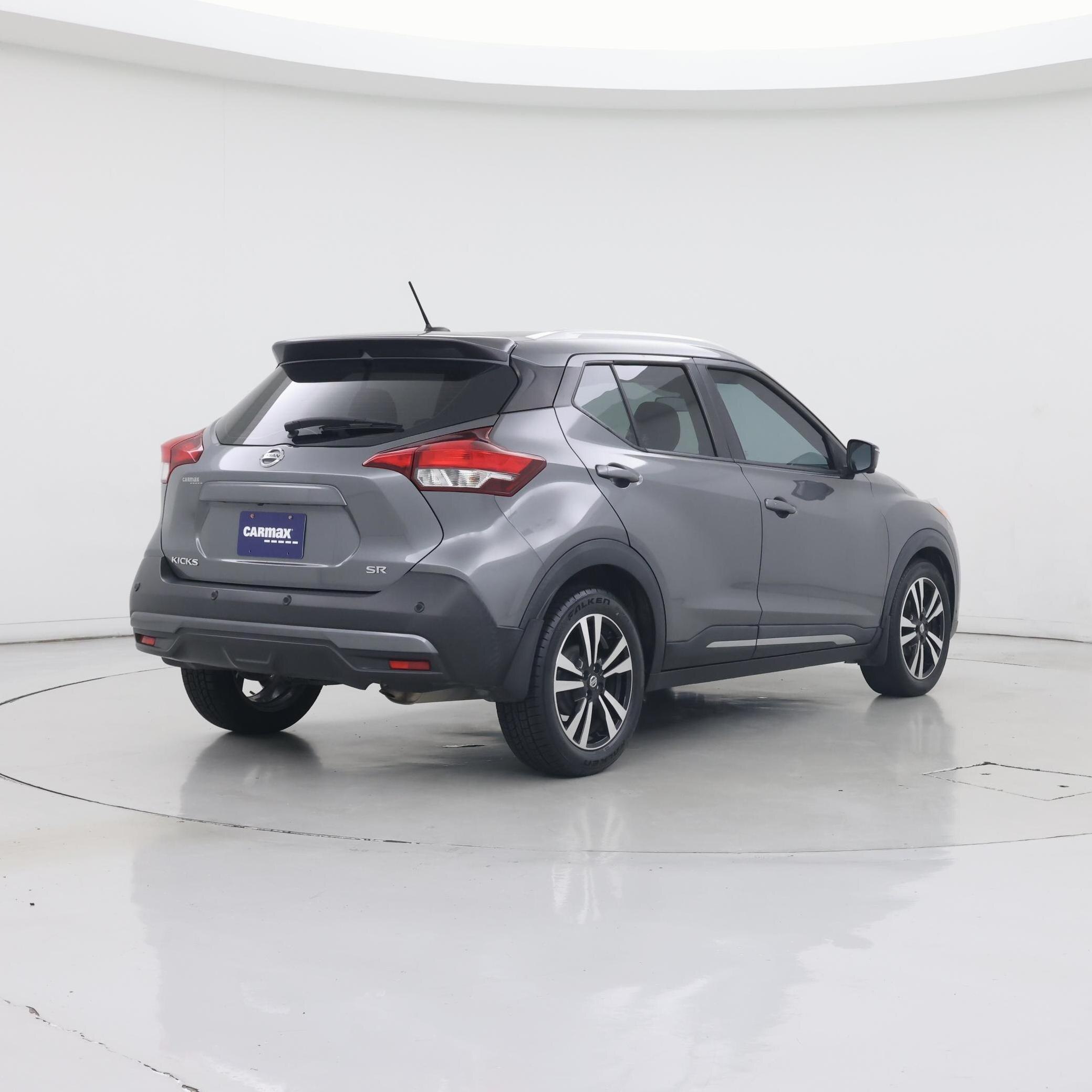 Thumbnail: 2020 Nissan Kicks - 8