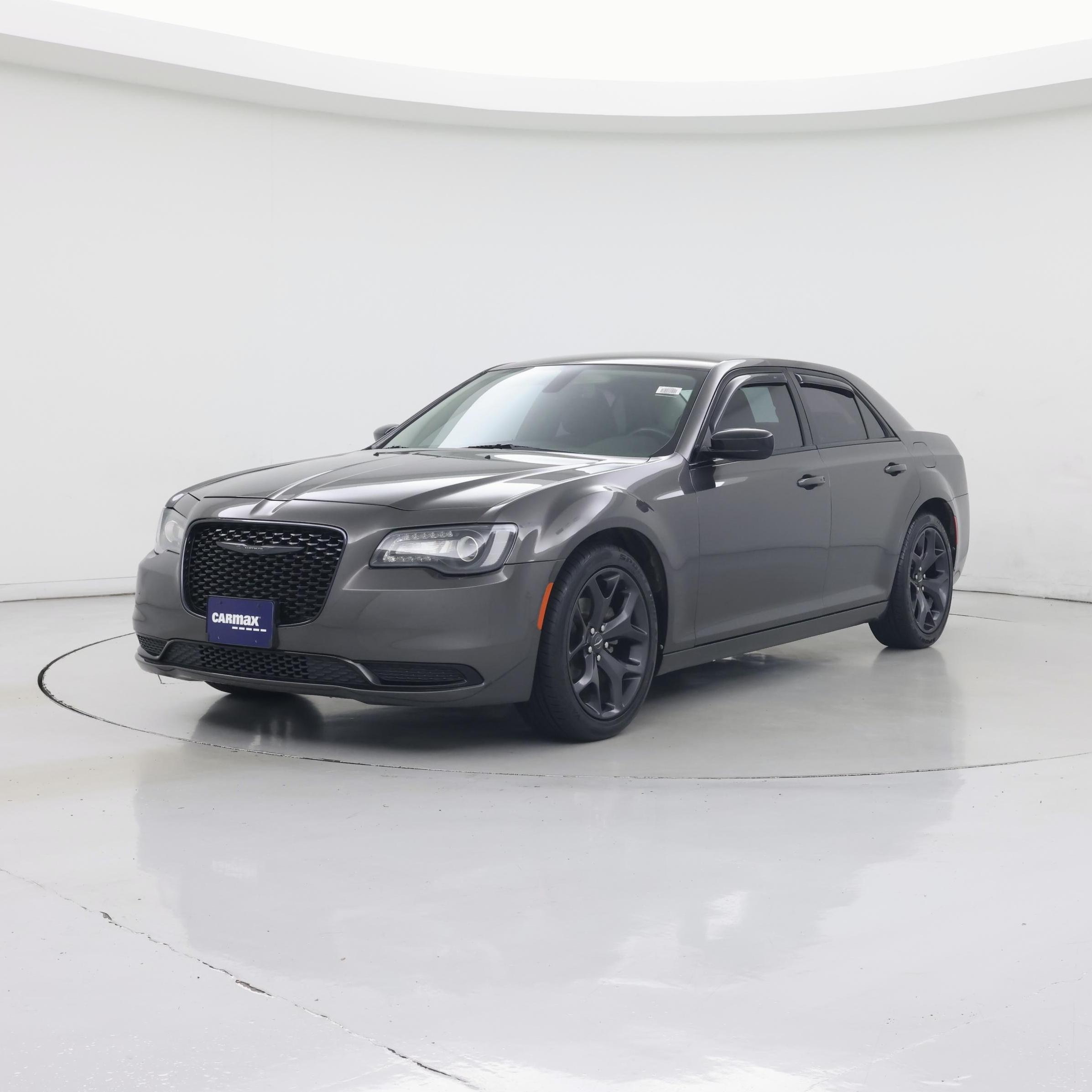 Thumbnail: 2021 Chrysler 300 - 4